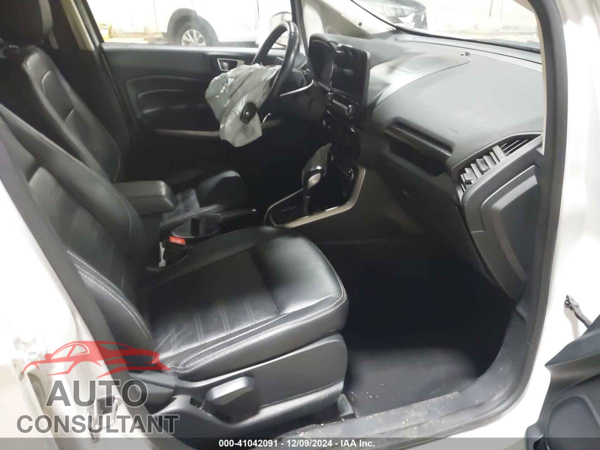 FORD ECOSPORT 2019 - MAJ6S3KL3KC280596
