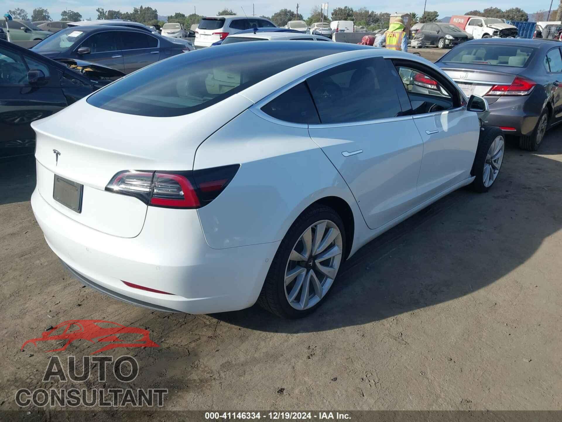 TESLA MODEL 3 2018 - 5YJ3E1EA9JF099006