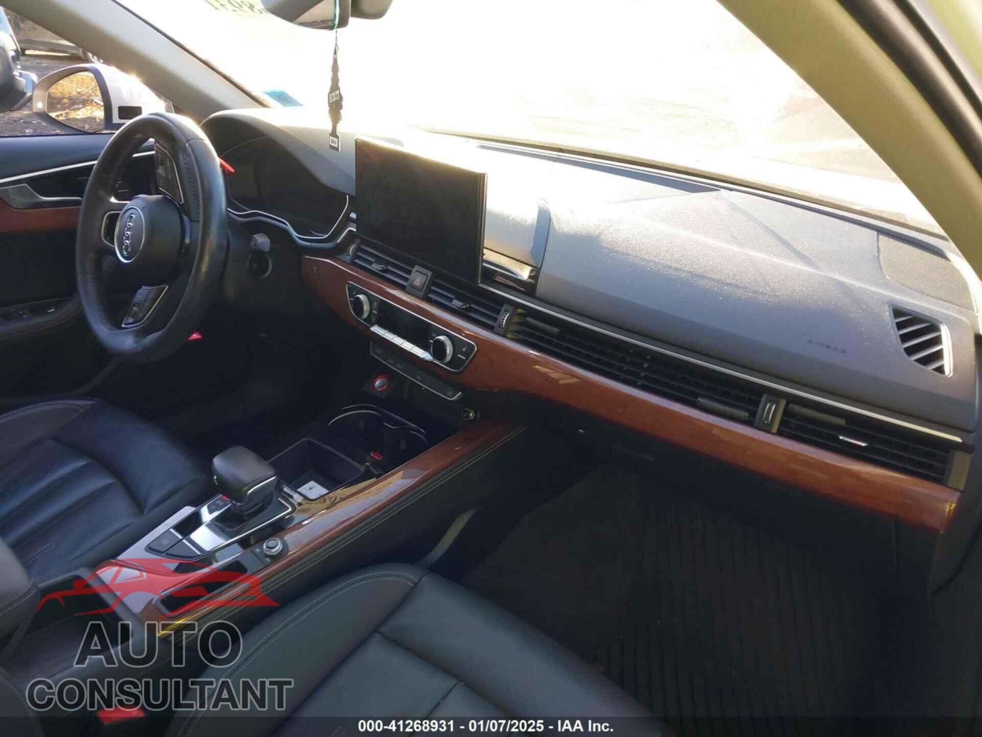 AUDI A4 2020 - WAUHMAF40LN009521