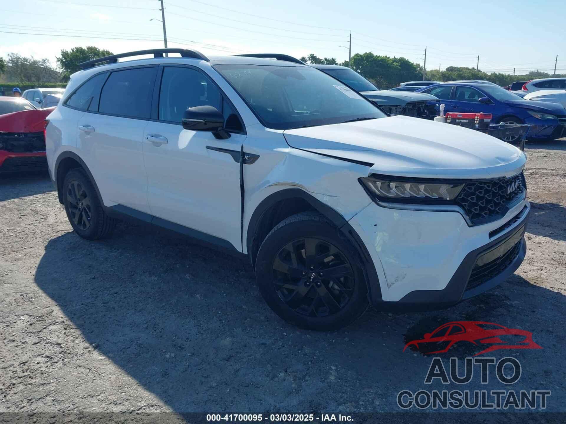 KIA SORENTO 2023 - 5XYRLDLC7PG216279