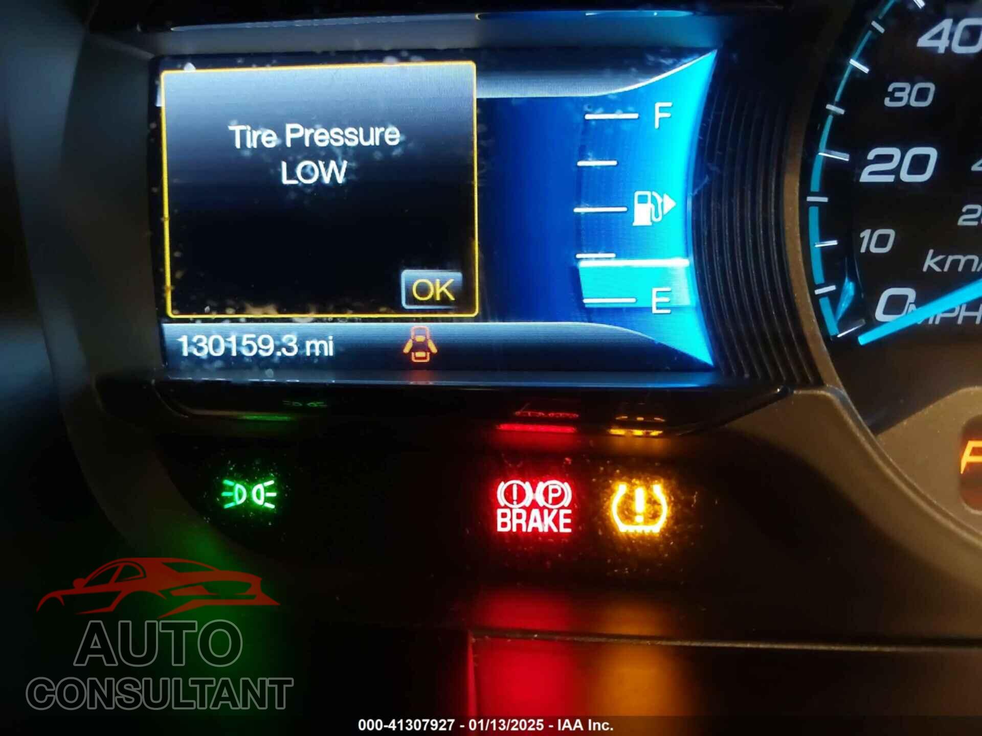 FORD TAURUS 2017 - 1FAHP2F88HG113310