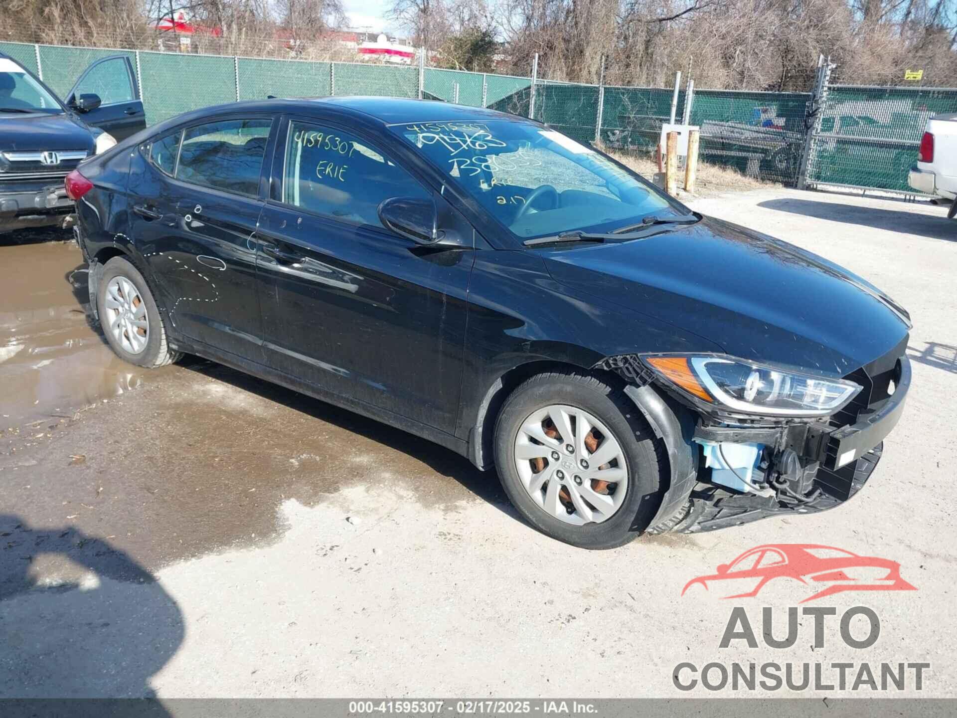 HYUNDAI ELANTRA 2018 - 5NPD74LF8JH389463