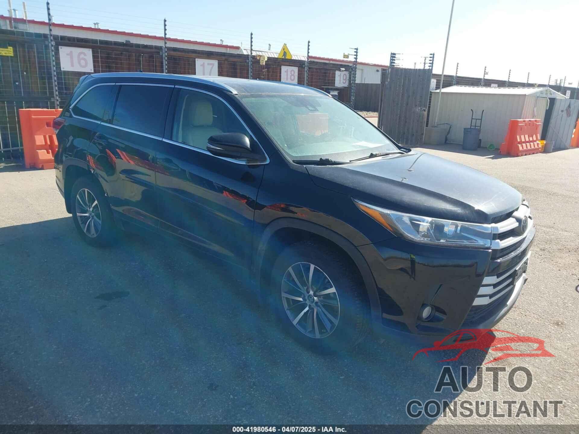TOYOTA HIGHLANDER 2017 - 5TDJZRFH7HS462950