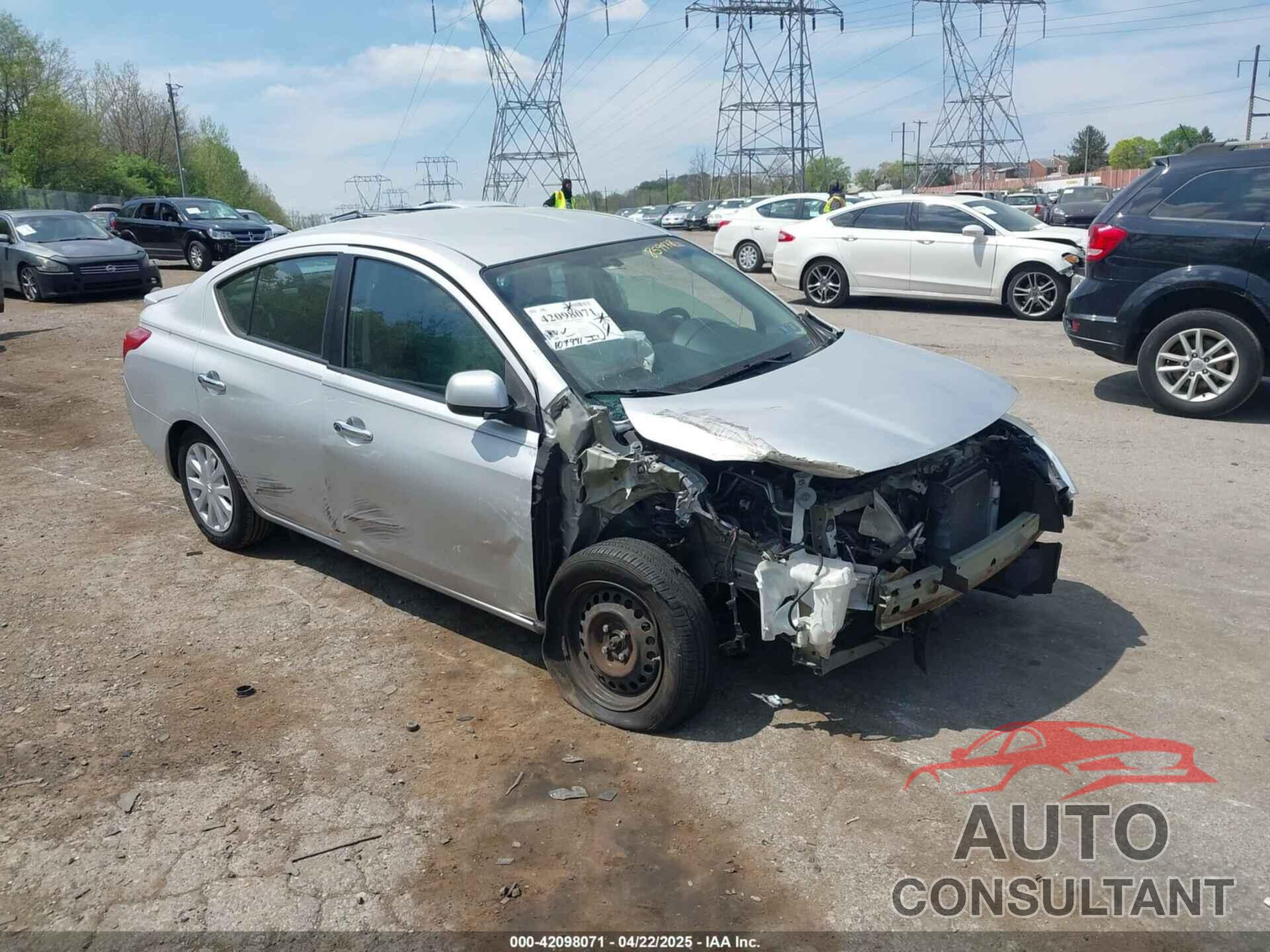 NISSAN VERSA 2013 - 3N1CN7AP8DL859478