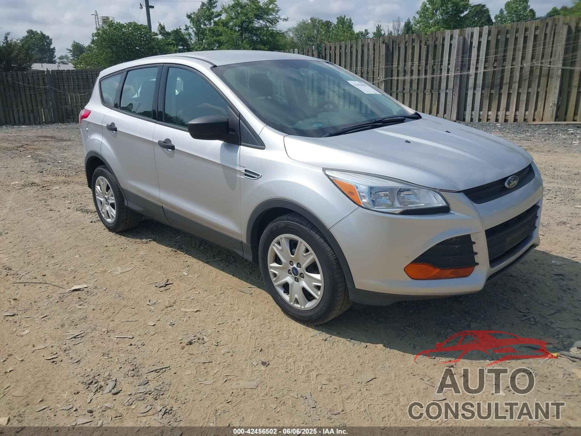 FORD ESCAPE 2015 - 1FMCU0F77FUA13699