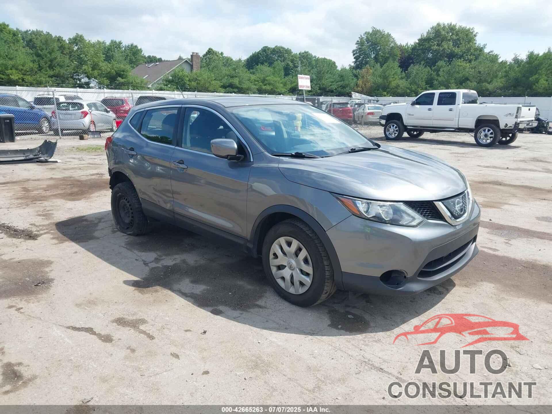 NISSAN ROGUE SPORT 2018 - JN1BJ1CR8JW256877