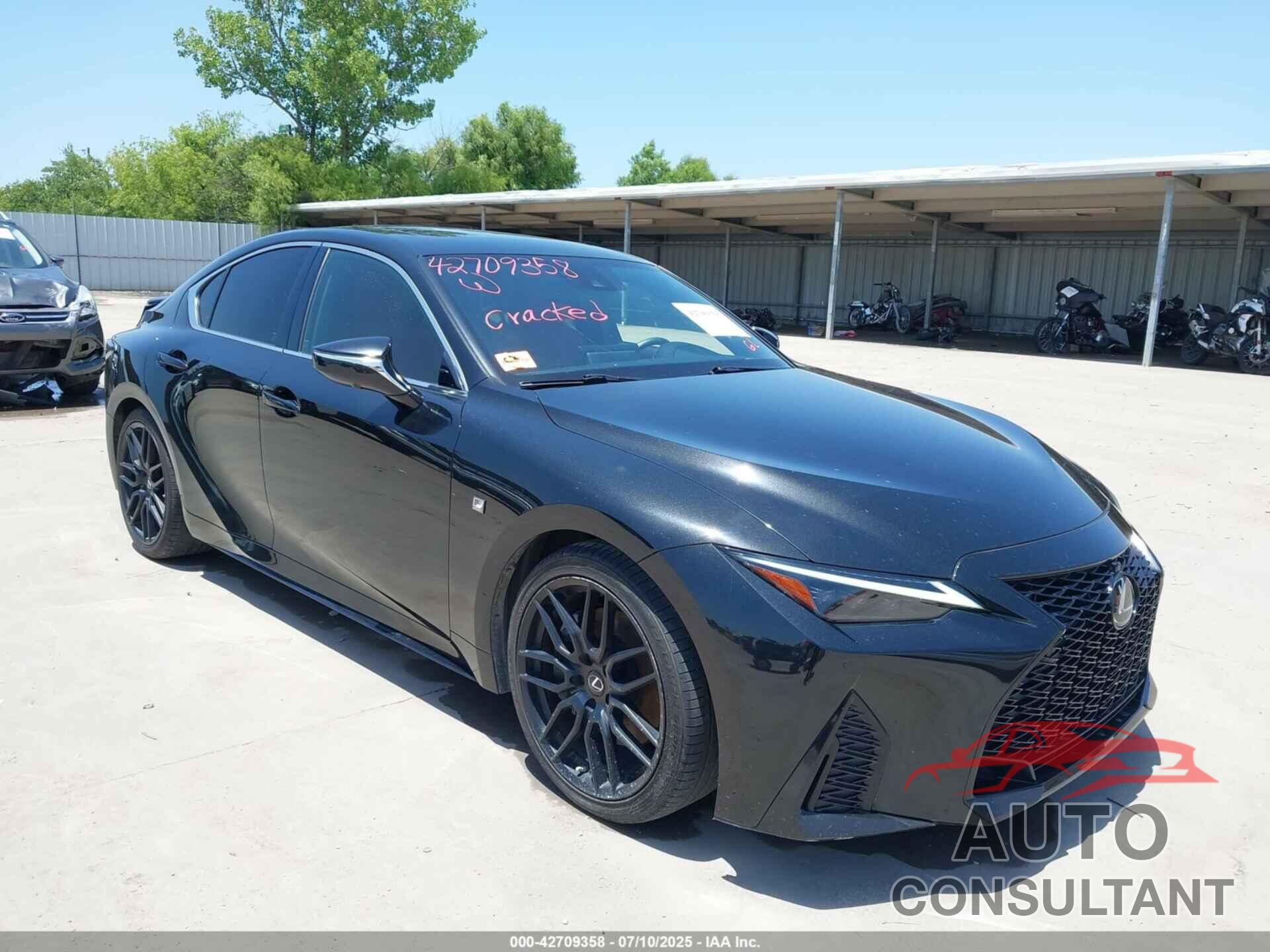 LEXUS IS 350 2021 - JTHGZ1B24M5037326