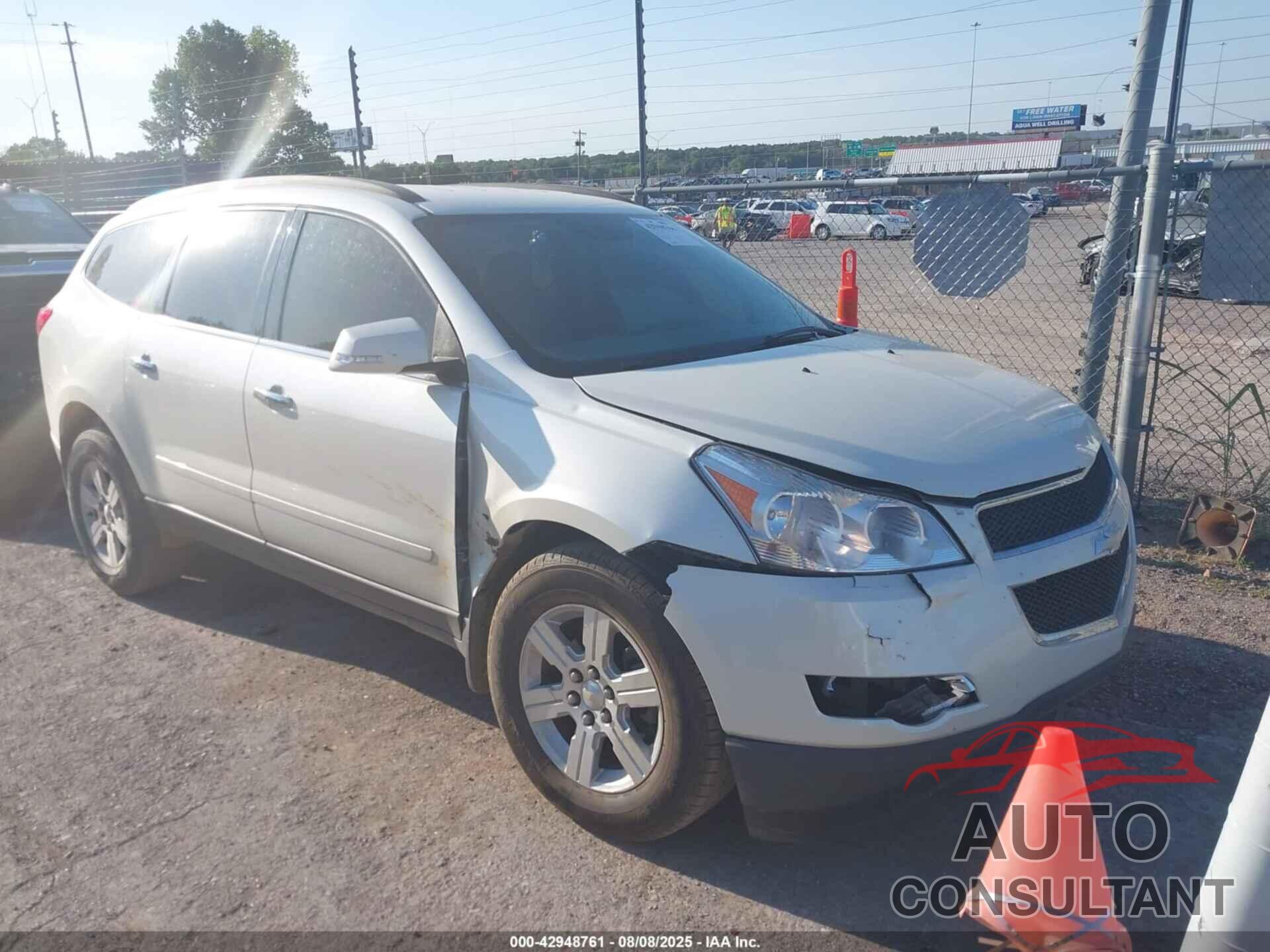 CHEVROLET TRAVERSE 2012 - 1GNKRJED0CJ258153