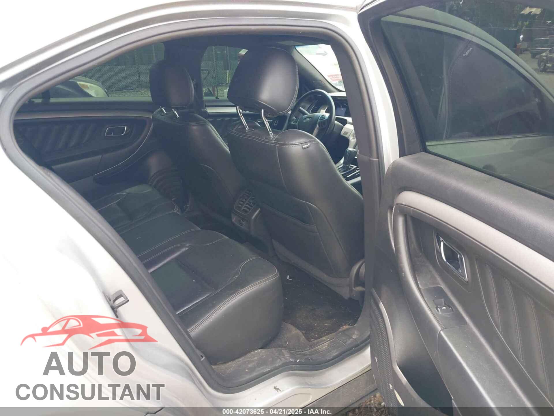FORD TAURUS 2013 - 1FAHP2E80DG147902
