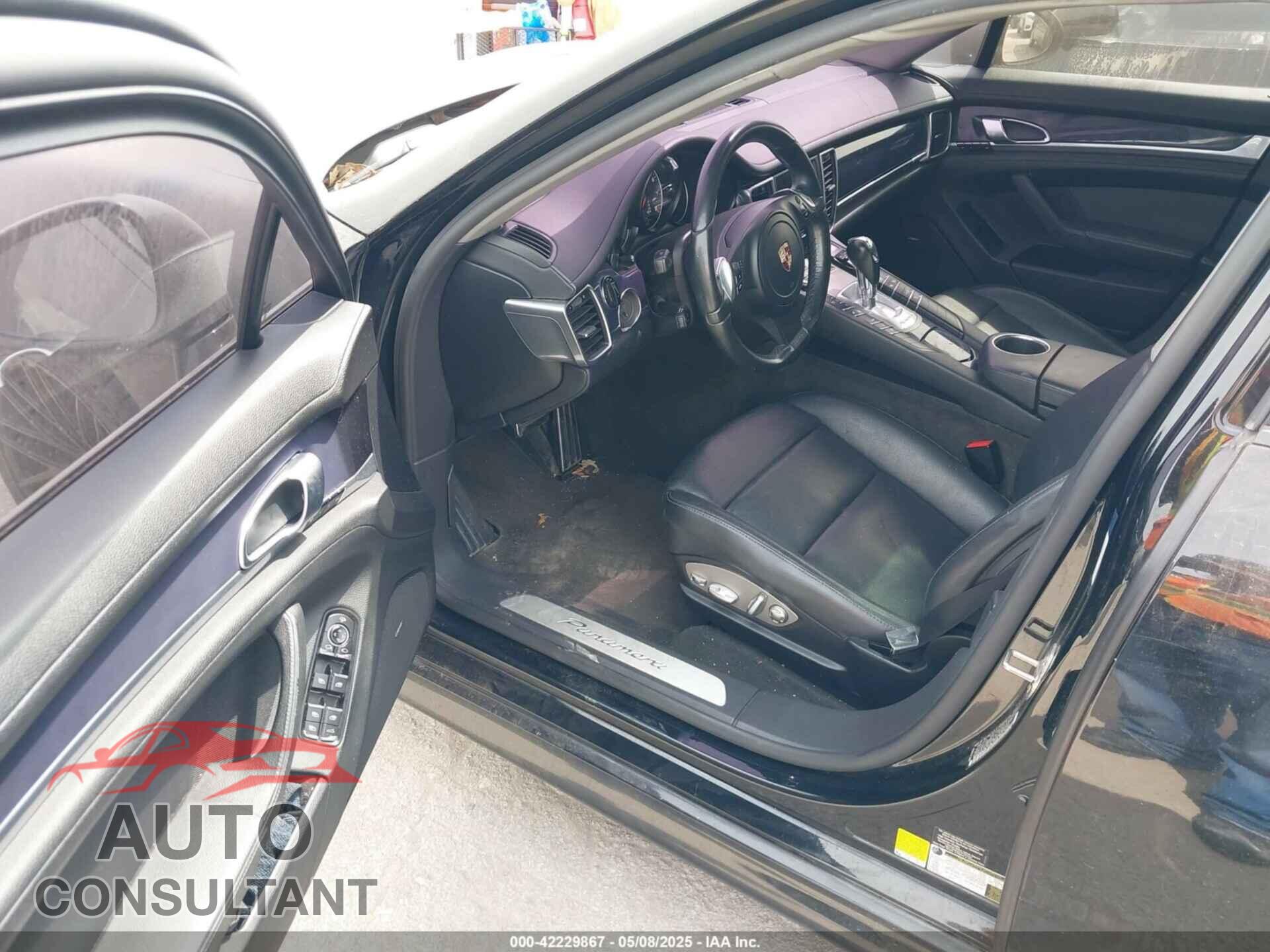 PORSCHE PANAMERA 2011 - WP0AA2A71BL018792