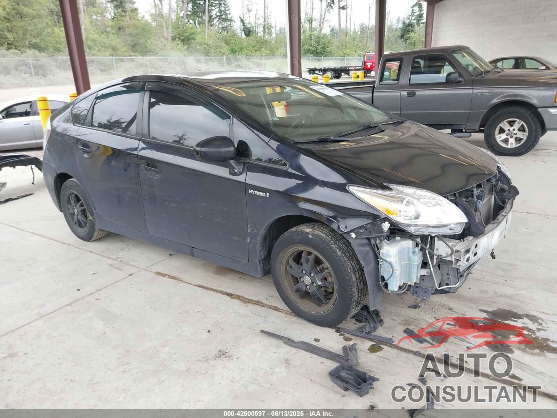 TOYOTA PRIUS 2015 - JTDKN3DU8F1884281