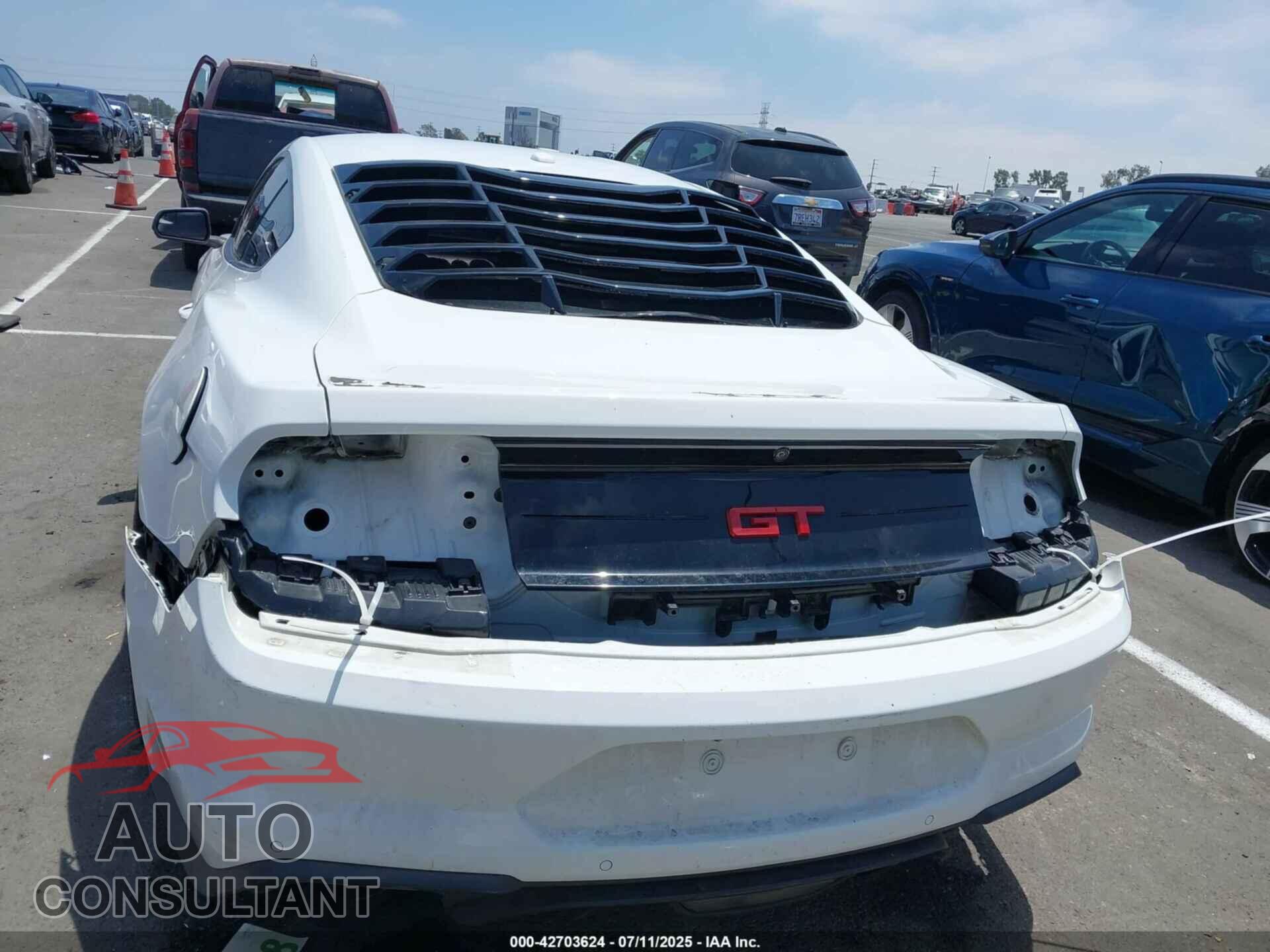 FORD MUSTANG 2019 - 1FA6P8CF9K5118936