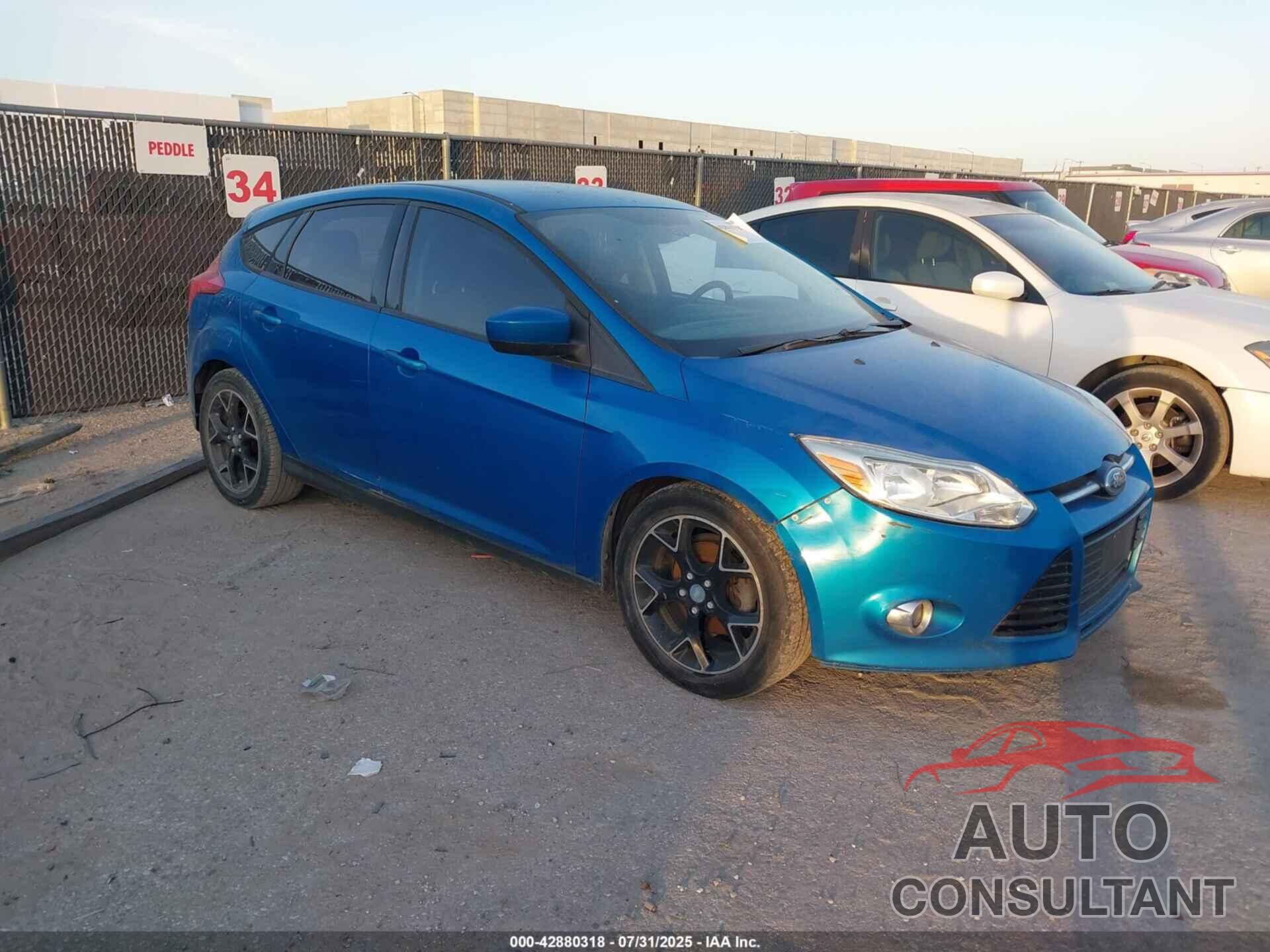 FORD FOCUS 2012 - 1FAHP3K25CL256786