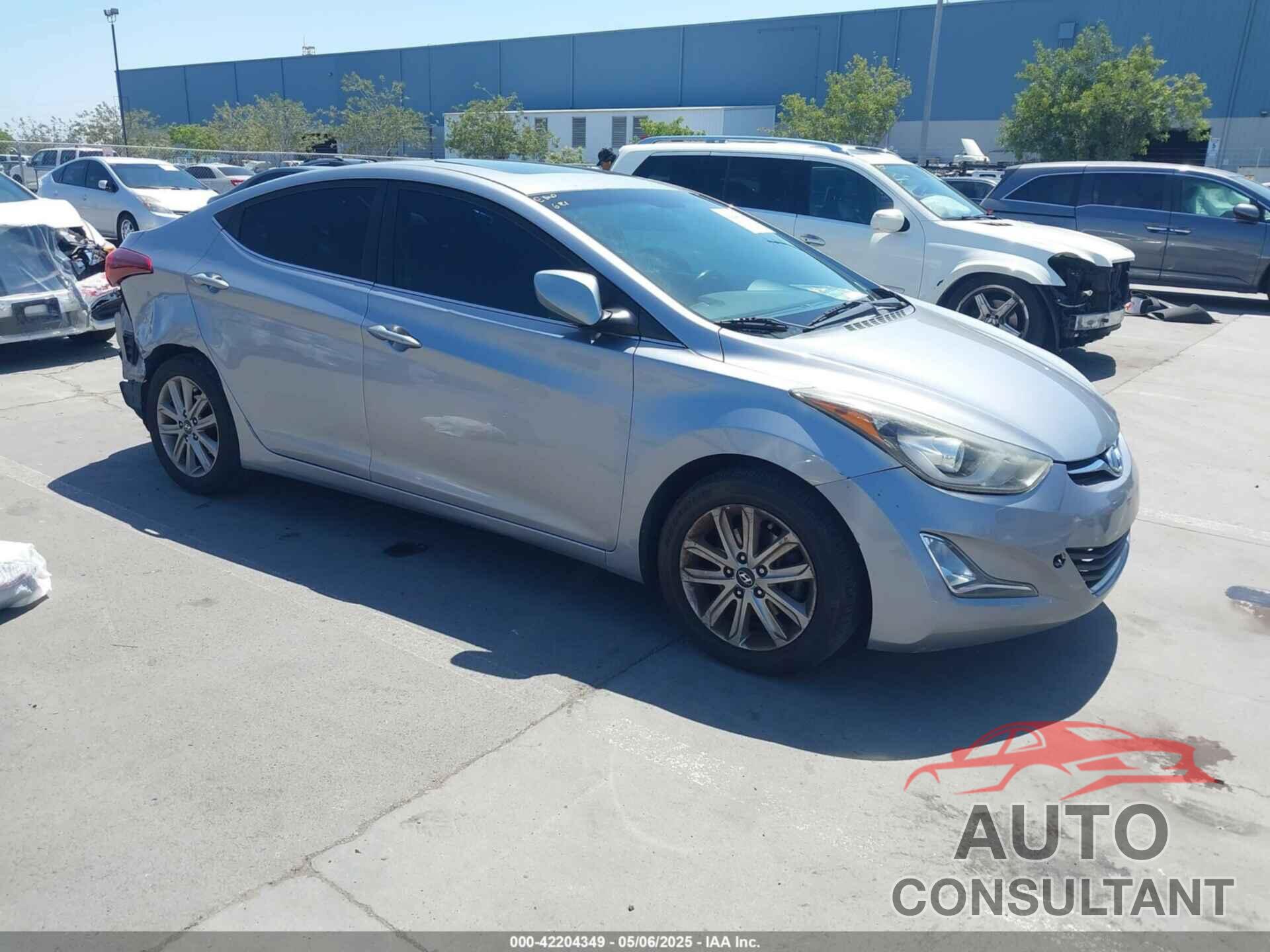 HYUNDAI ELANTRA 2015 - 5NPDH4AE5FH556621