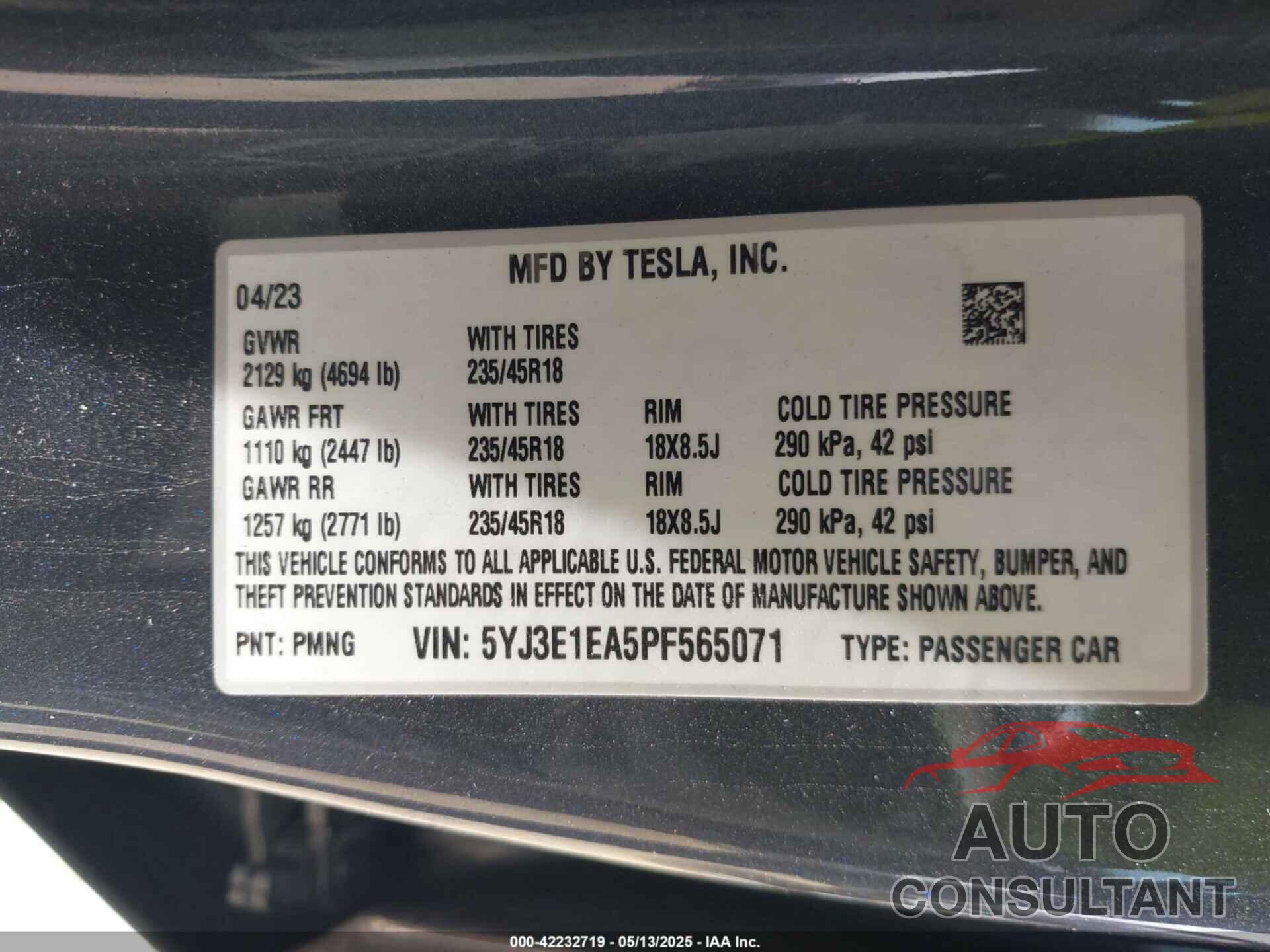 TESLA MODEL 3 2023 - 5YJ3E1EA5PF565071