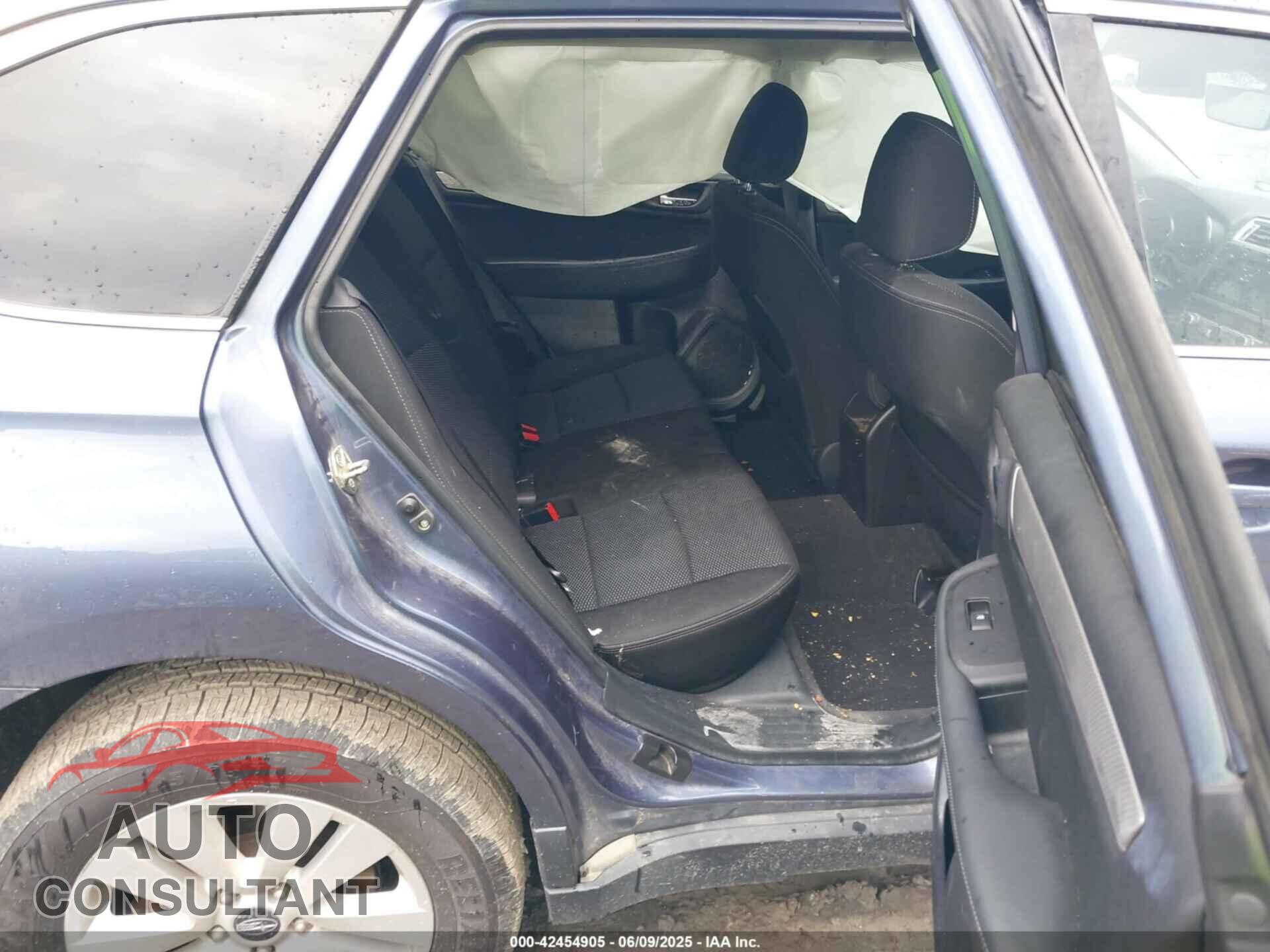 SUBARU OUTBACK 2017 - 4S4BSAFC1H3382877