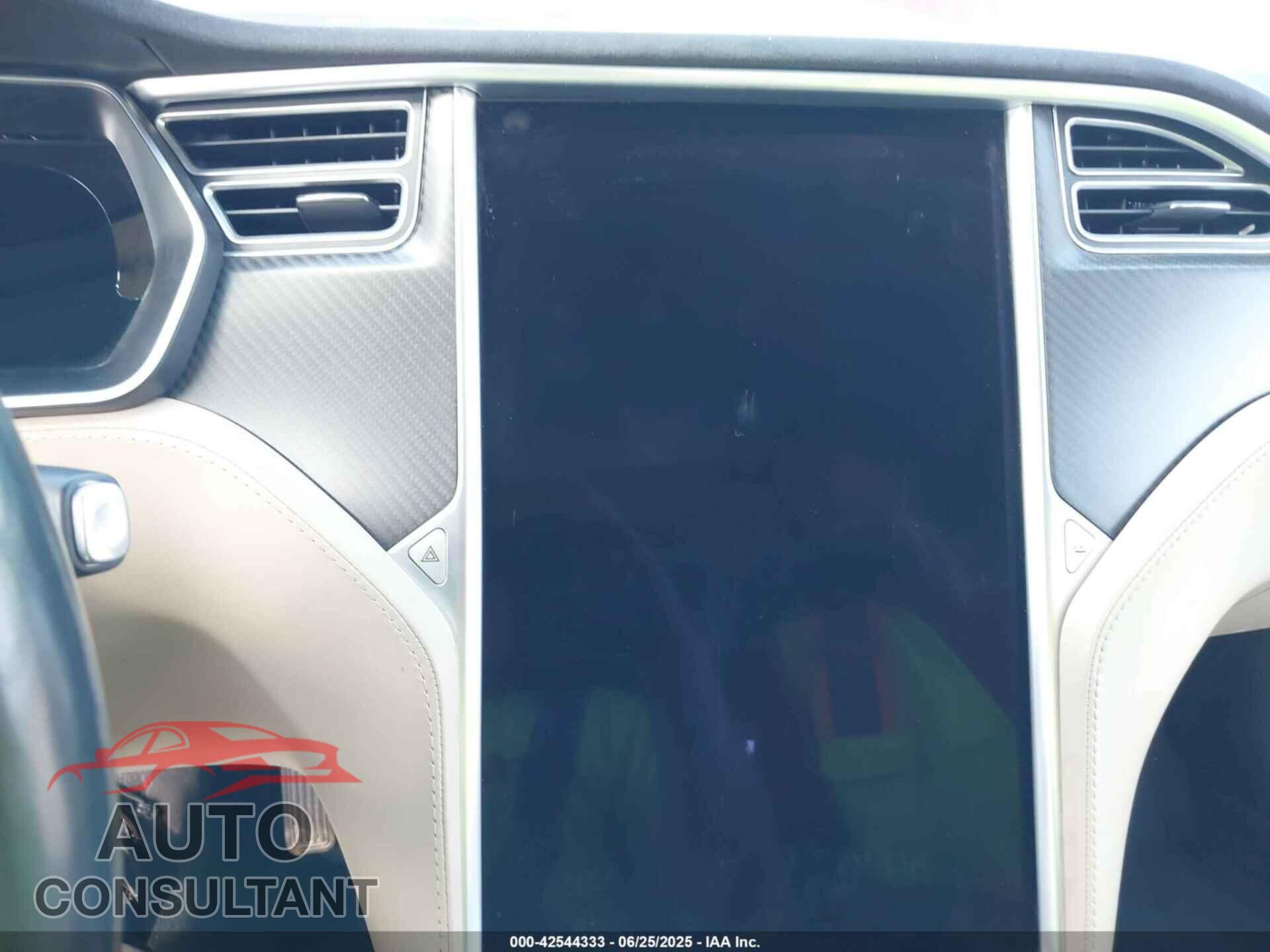 TESLA MODEL S 2017 - 5YJSA1E14HF199130