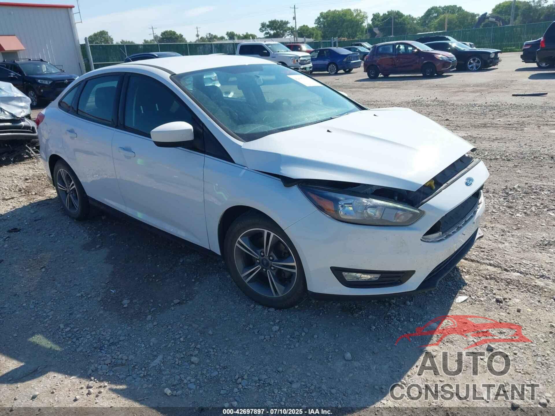 FORD FOCUS 2018 - 1FADP3F23JL215224
