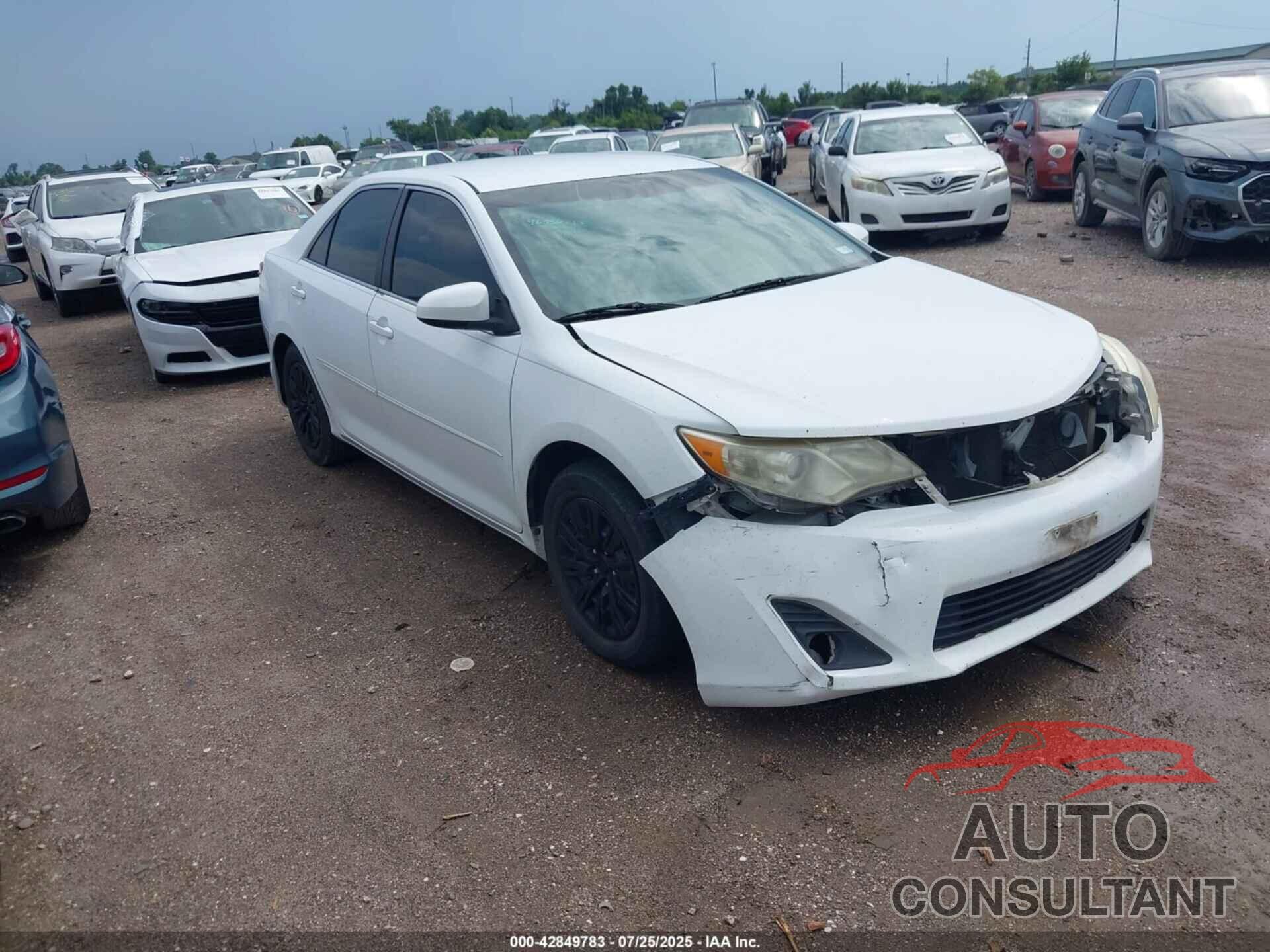 TOYOTA CAMRY 2014 - 4T4BF1FK9ER344403