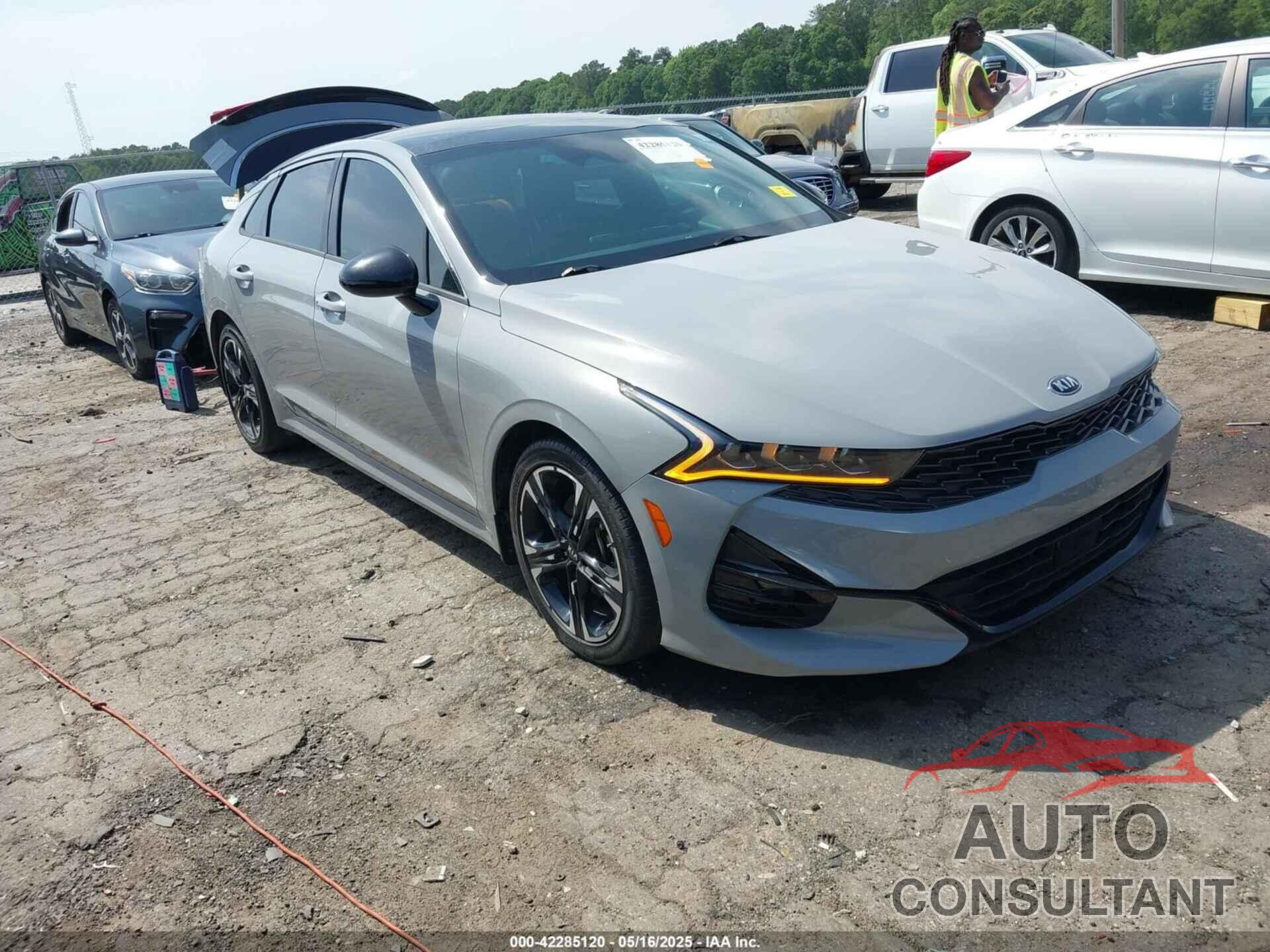KIA K5 2021 - 5XXG64J23MG054059