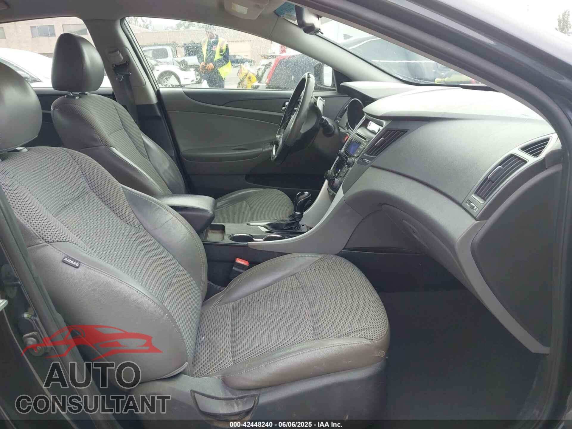 HYUNDAI SONATA 2012 - 5NPEC4AC7CH371144