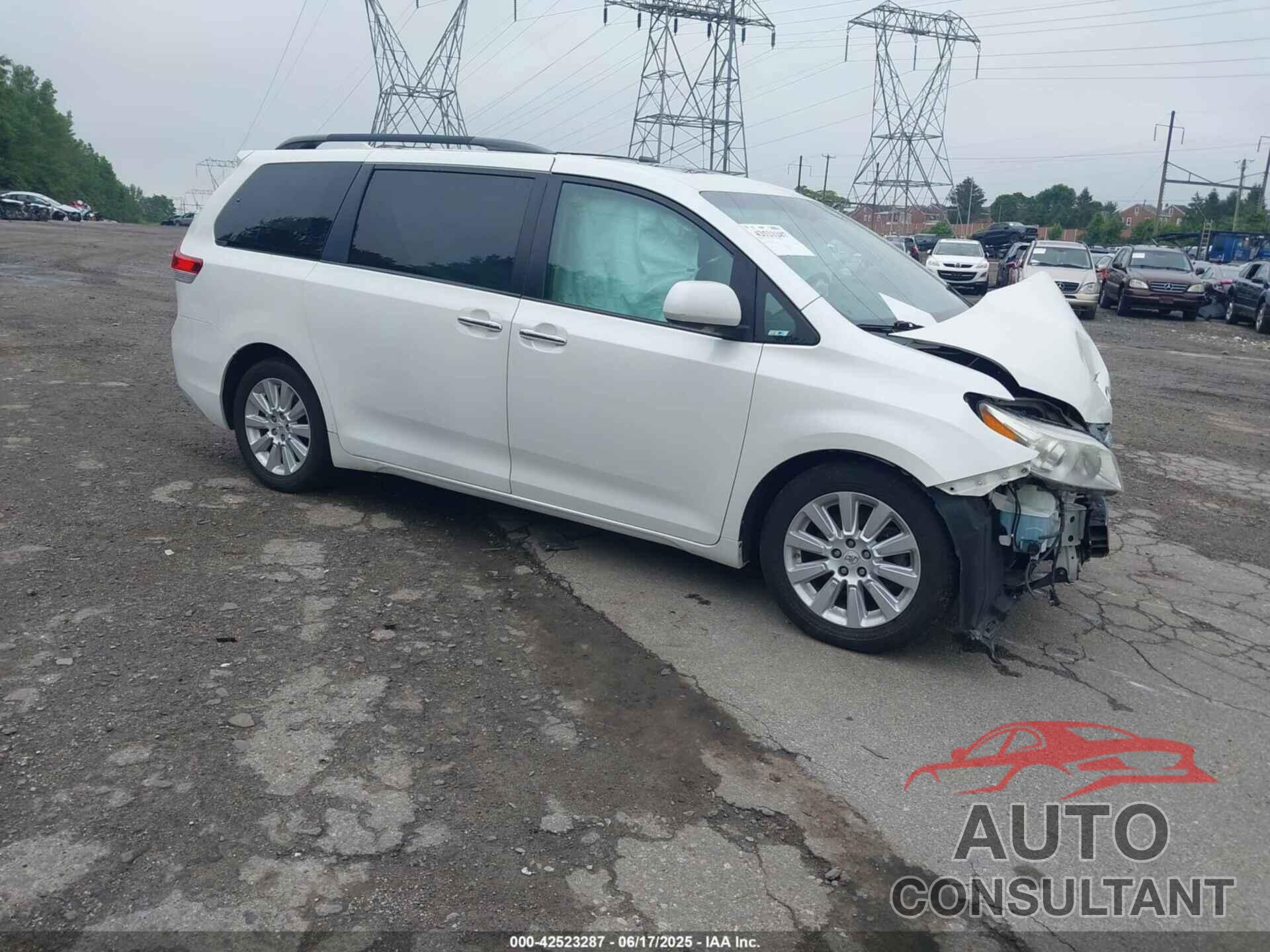 TOYOTA SIENNA 2011 - 5TEDK3EC6DS003633