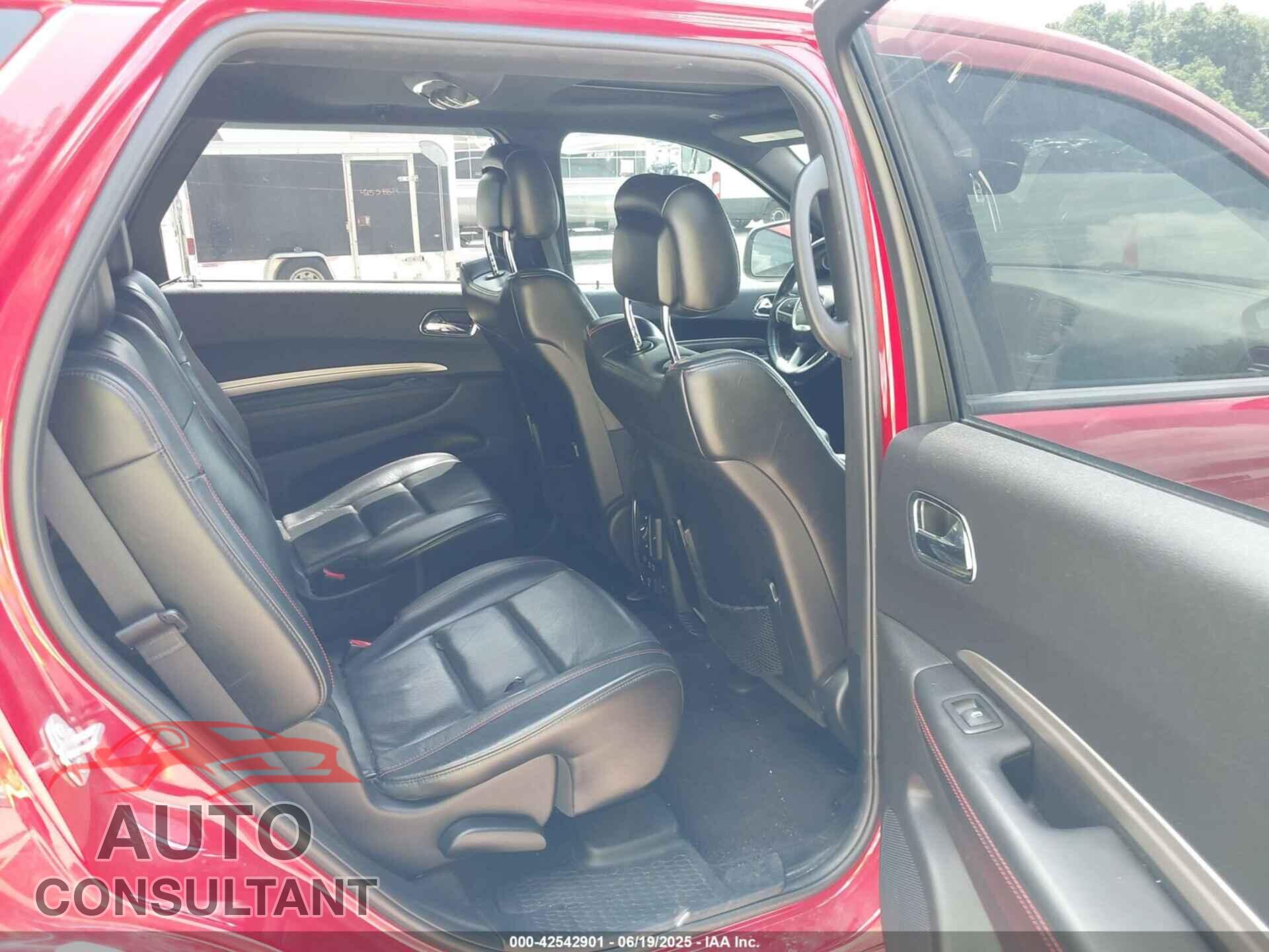 DODGE DURANGO 2017 - 1C4SDJCTXHC945413