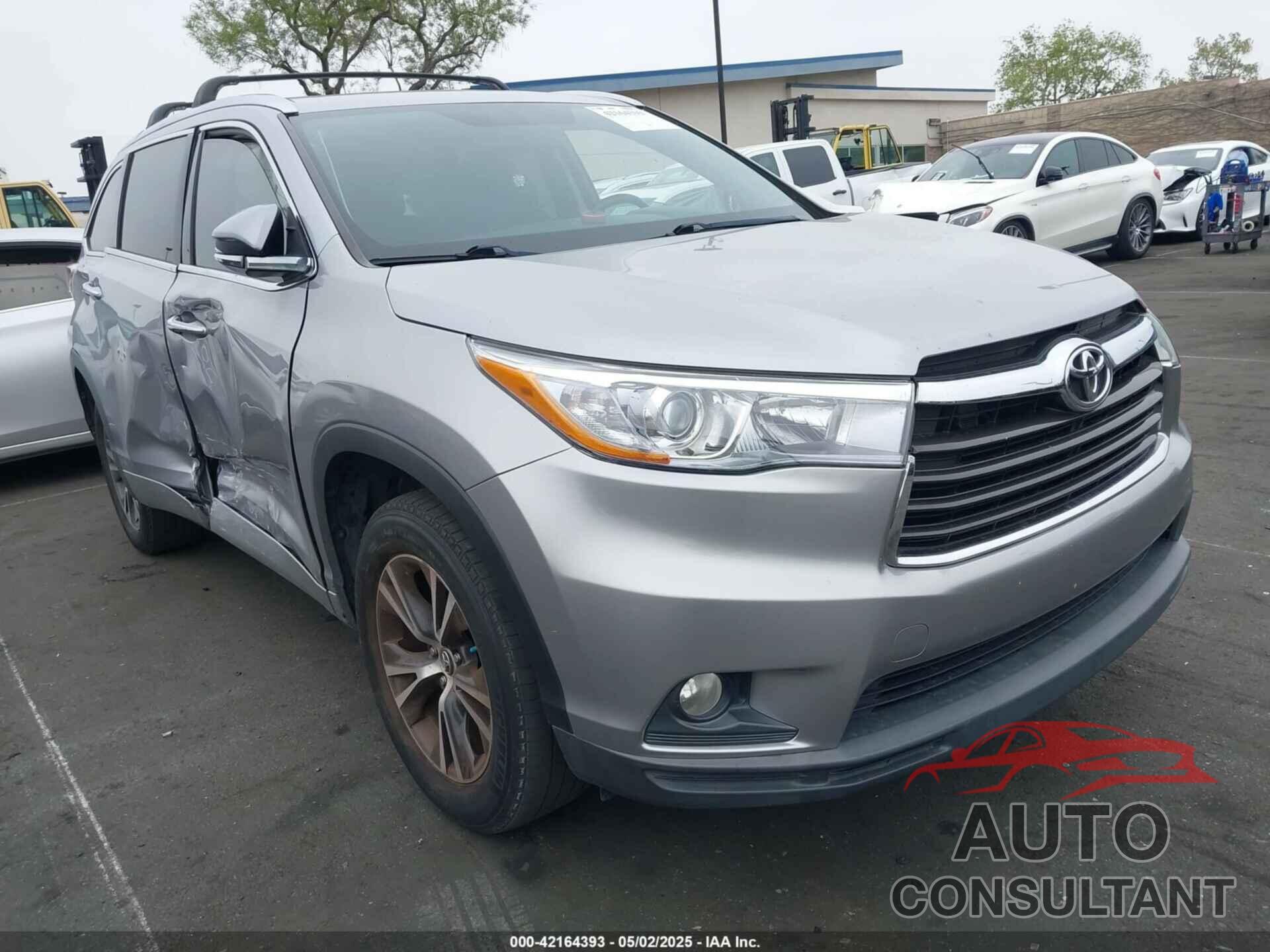 TOYOTA HIGHLANDER 2016 - 5TDKKRFH8GS500662