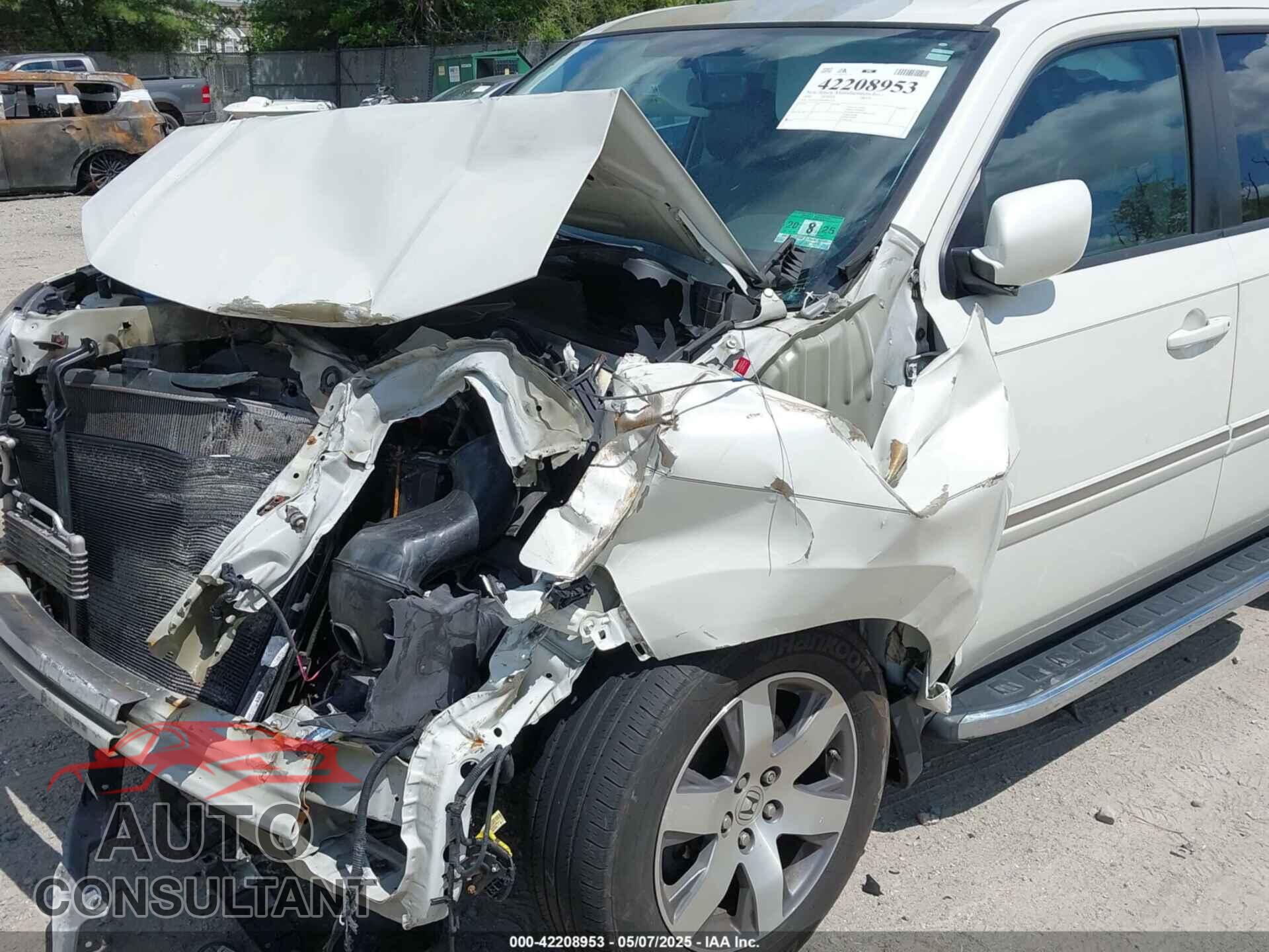 HONDA PILOT 2014 - 5FNYF4H9XEB041224