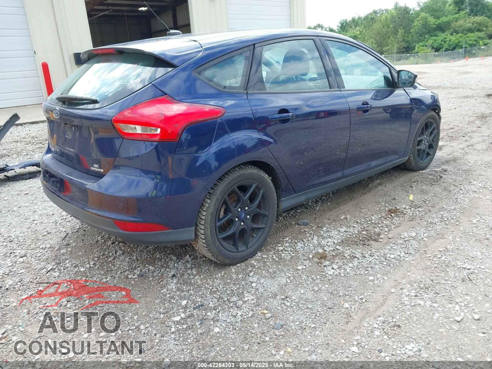 FORD FOCUS 2016 - 1FADP3K2XGL307302