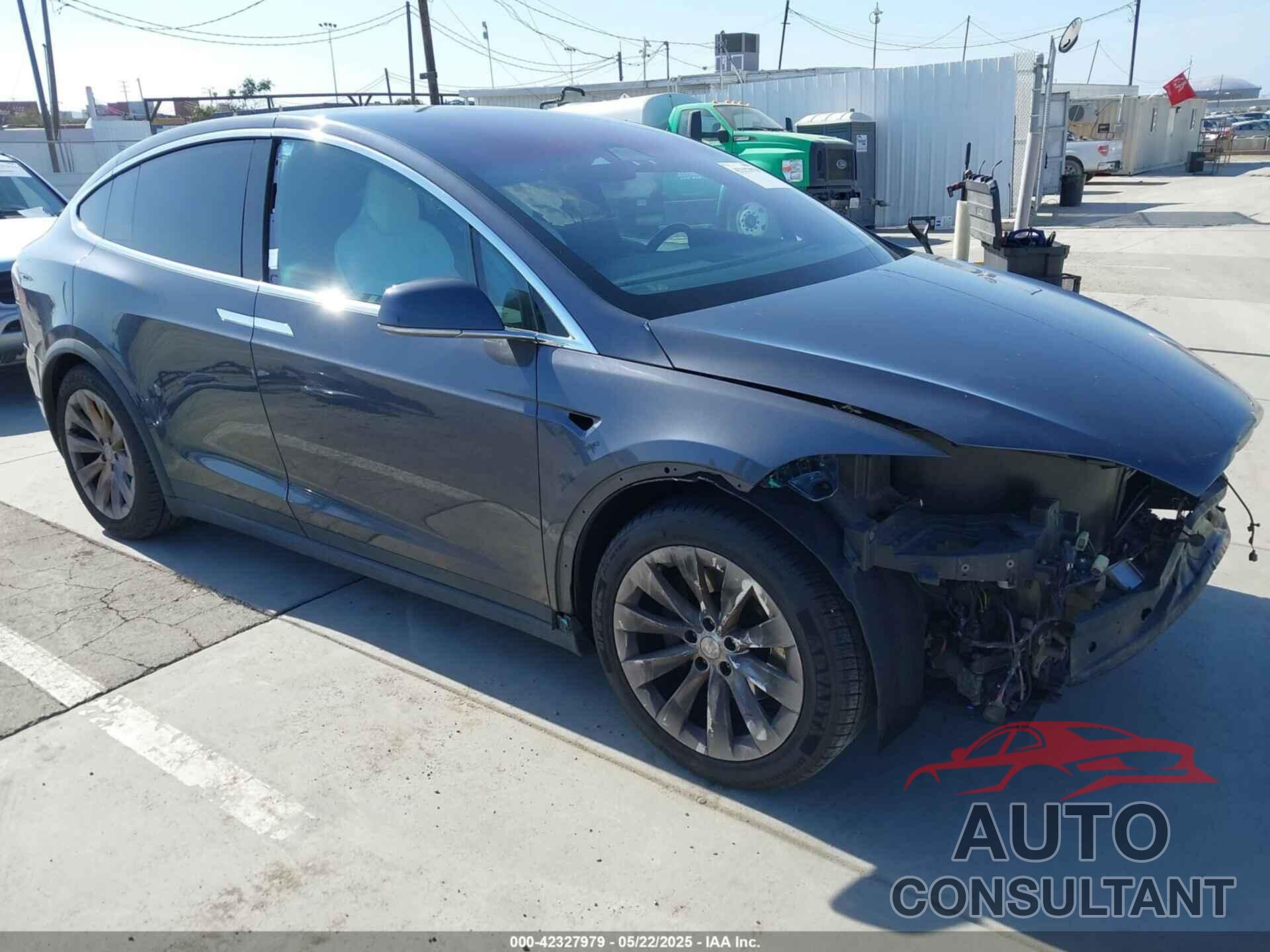 TESLA MODEL X 2016 - 5YJXCDE21GF027694