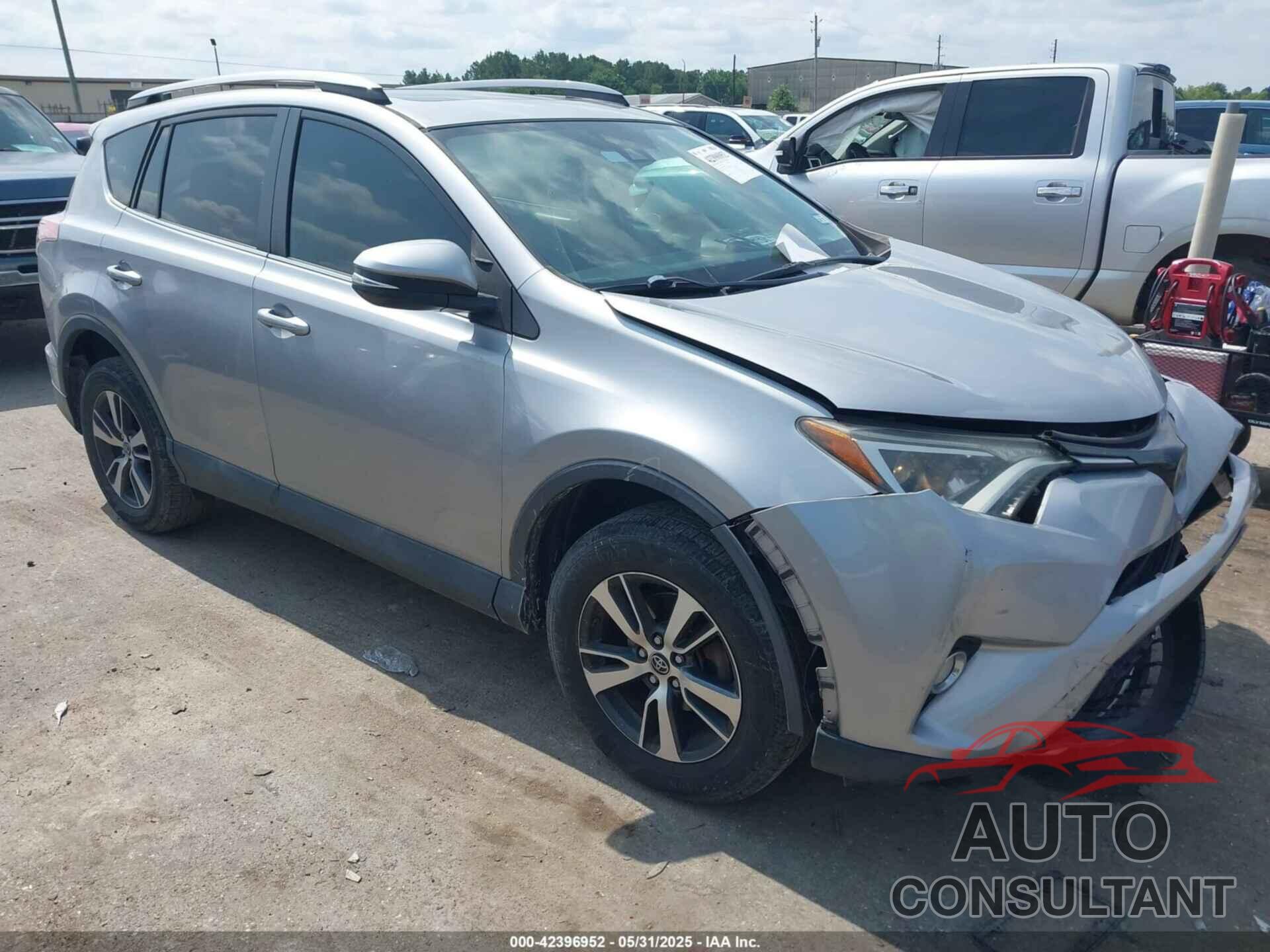 TOYOTA RAV4 2018 - 2T3WFREV2JW428215