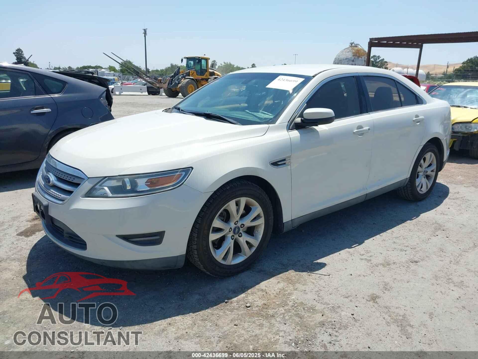 FORD TAURUS 2011 - 1FAHP2EW0BG182256