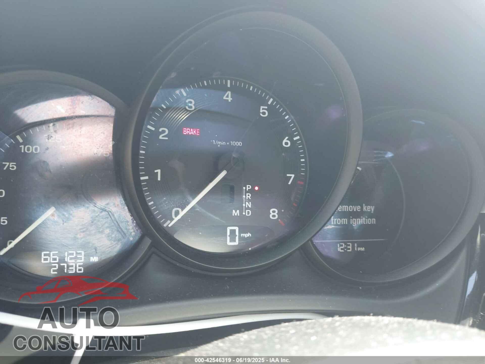 PORSCHE MACAN 2022 - WP1AA2A56NLB01975