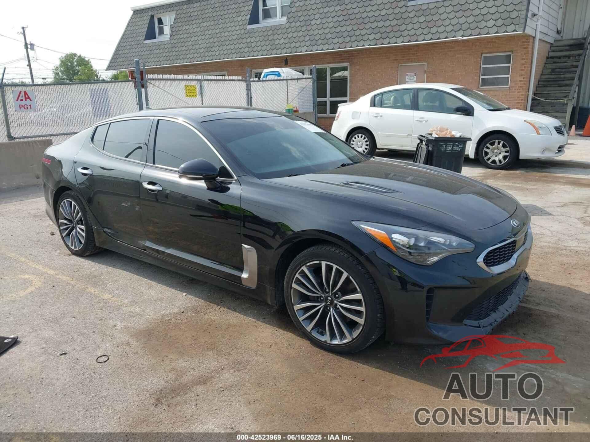 KIA STINGER 2019 - KNAE25LA5K6058927