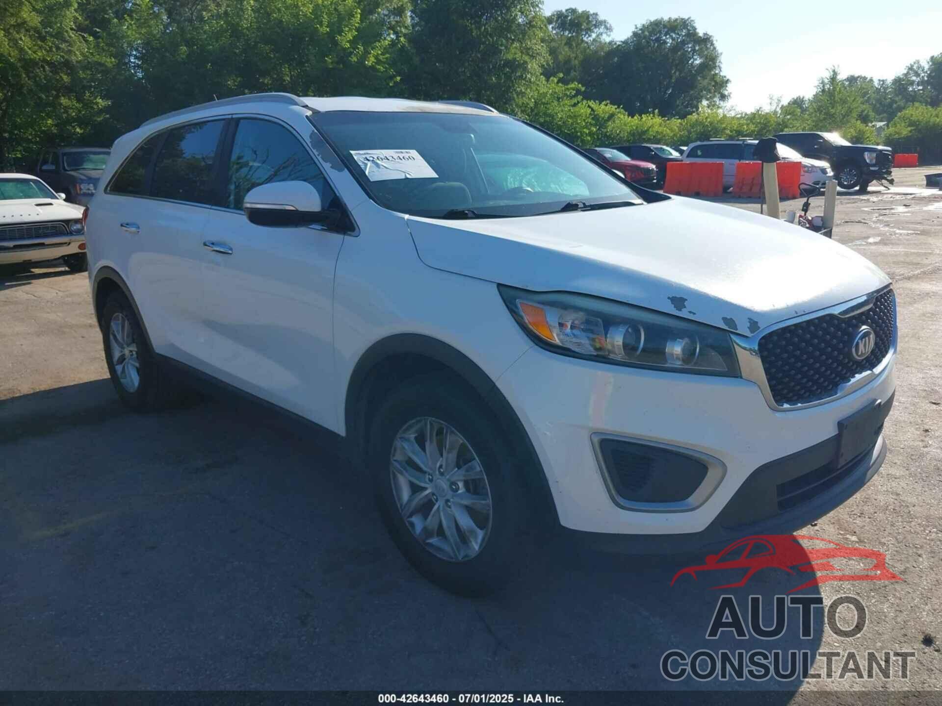KIA SORENTO 2017 - 5XYPG4A35HG233050