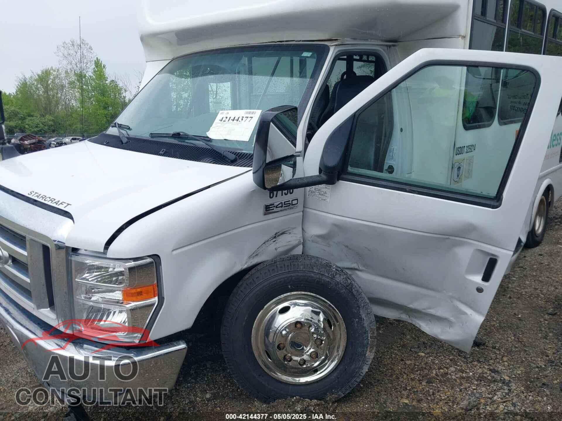 FORD E-450 CUTAWAY 2017 - 1FDFE4FSXHDC67156