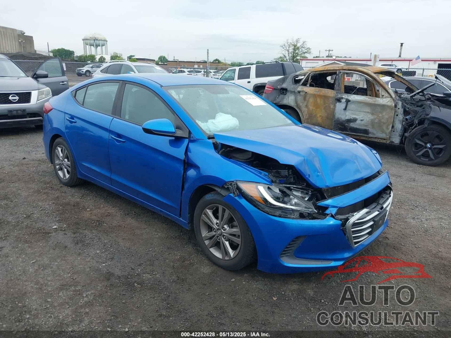 HYUNDAI ELANTRA 2017 - KMHD84LF9HU189684