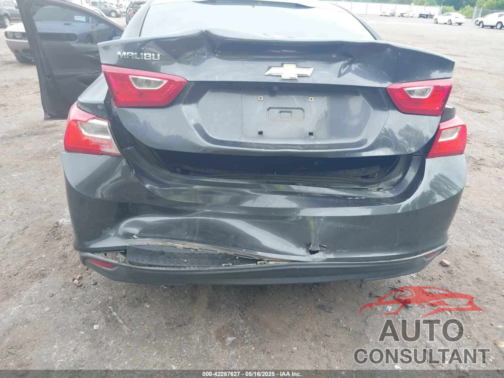 CHEVROLET MALIBU 2017 - 1G1ZB5ST7HF161274