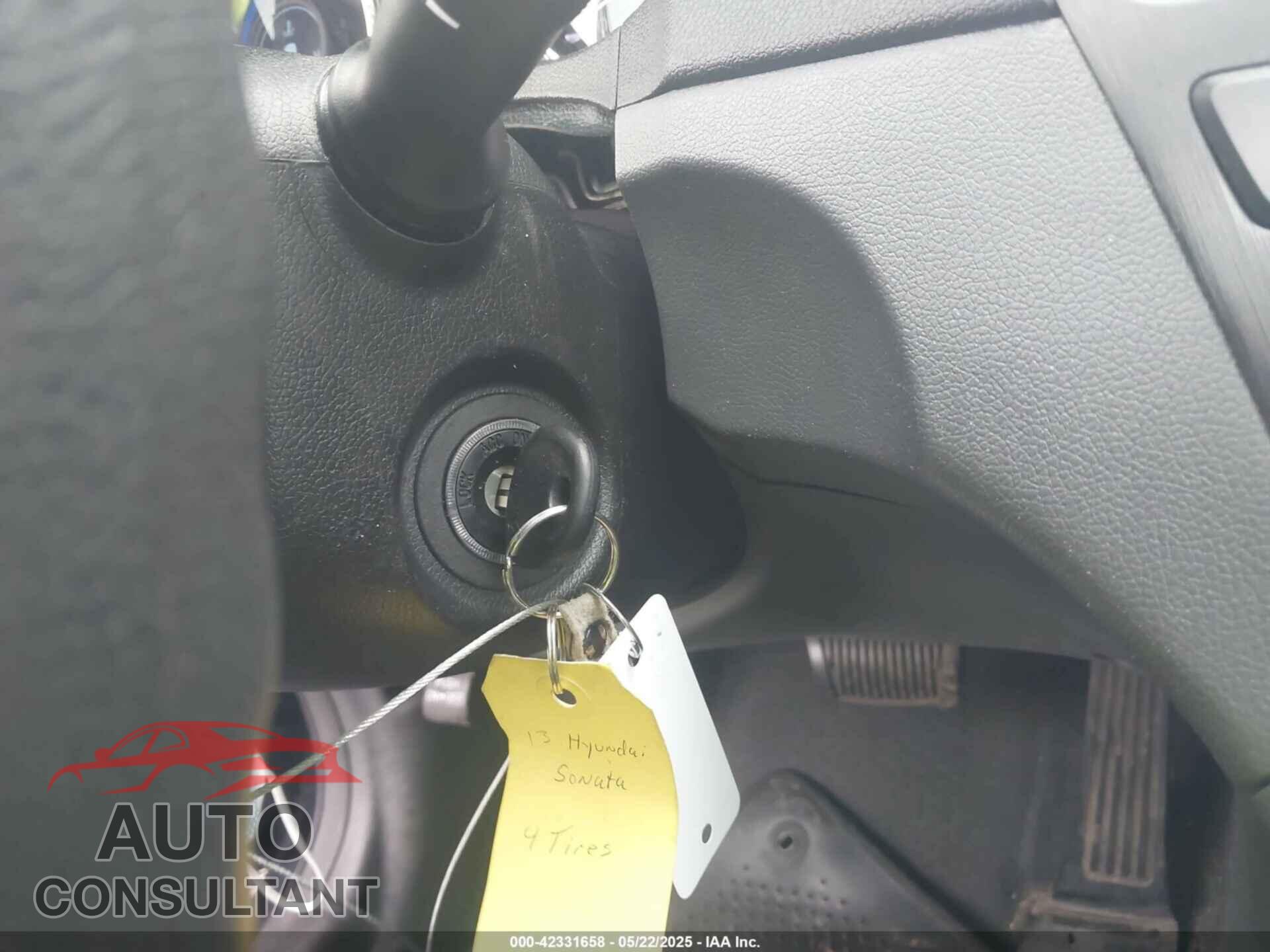 HYUNDAI SONATA 2013 - 5NPEB4AC1DH779594