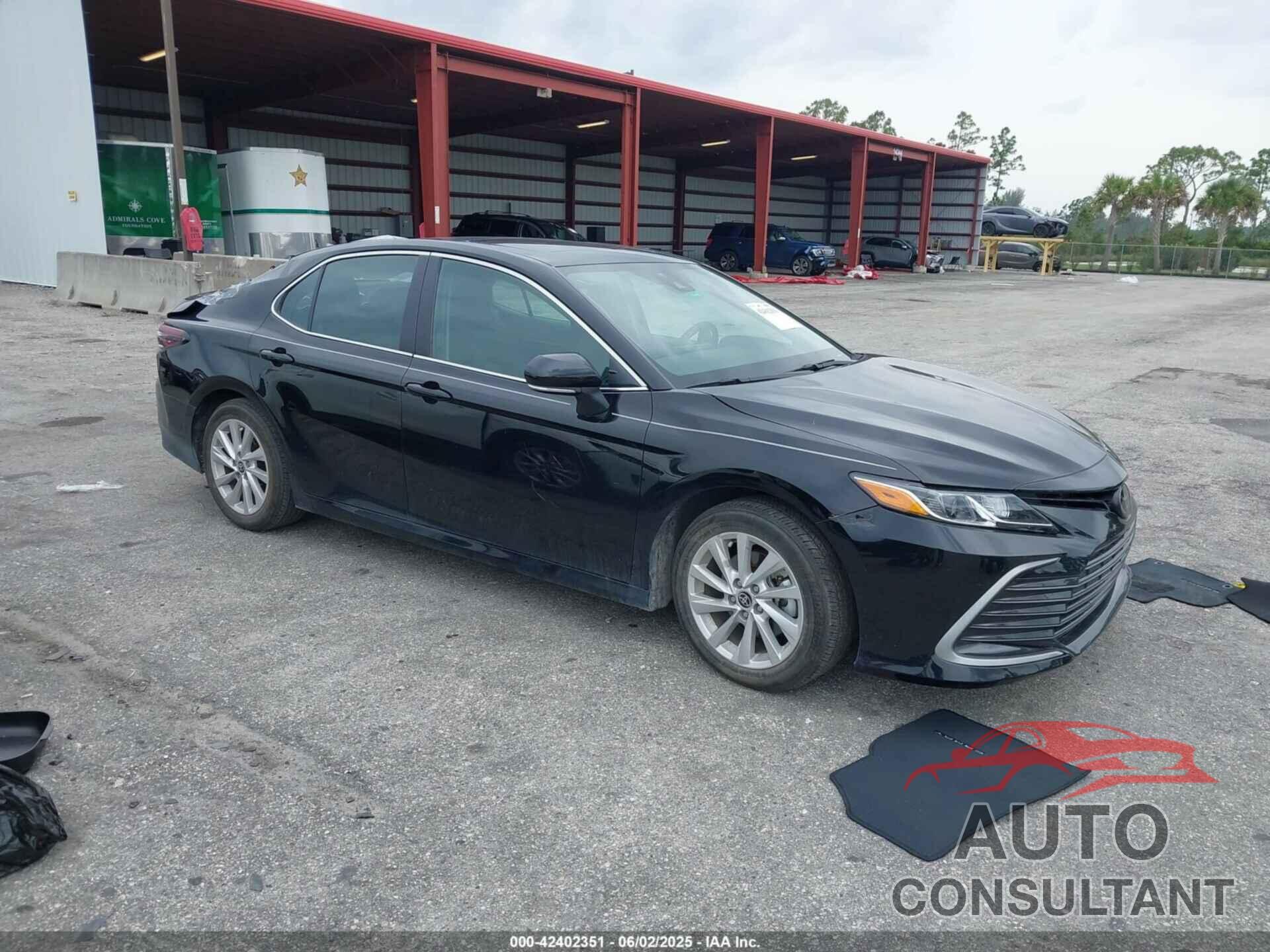 TOYOTA CAMRY 2024 - 4T1R11AK3RU253289