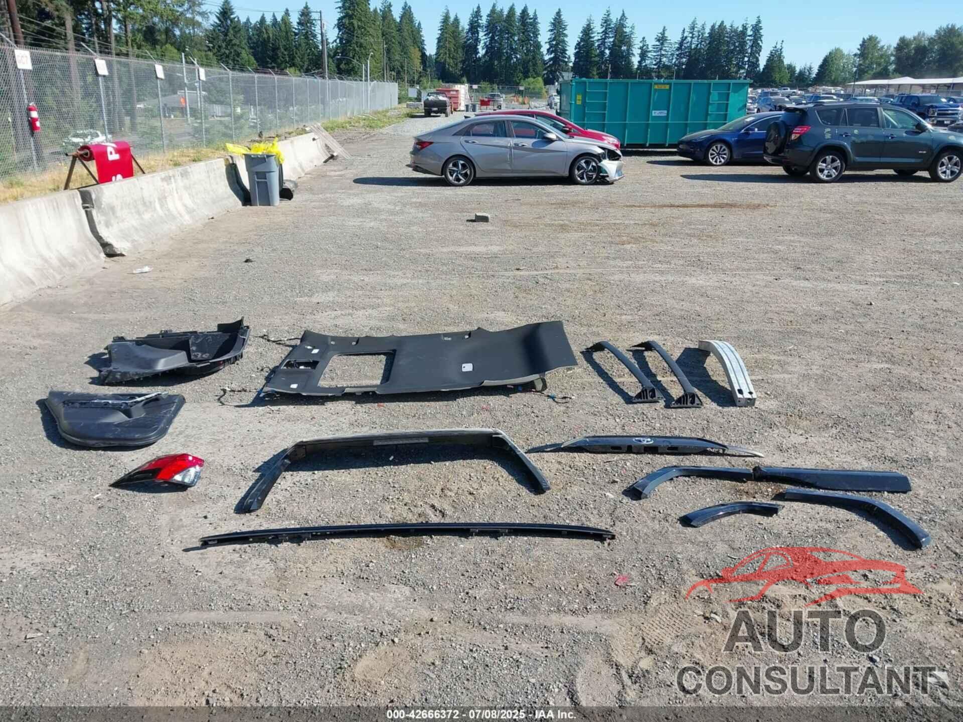 TOYOTA RAV4 HYBRID 2022 - 4T3T6RFV5NU101105