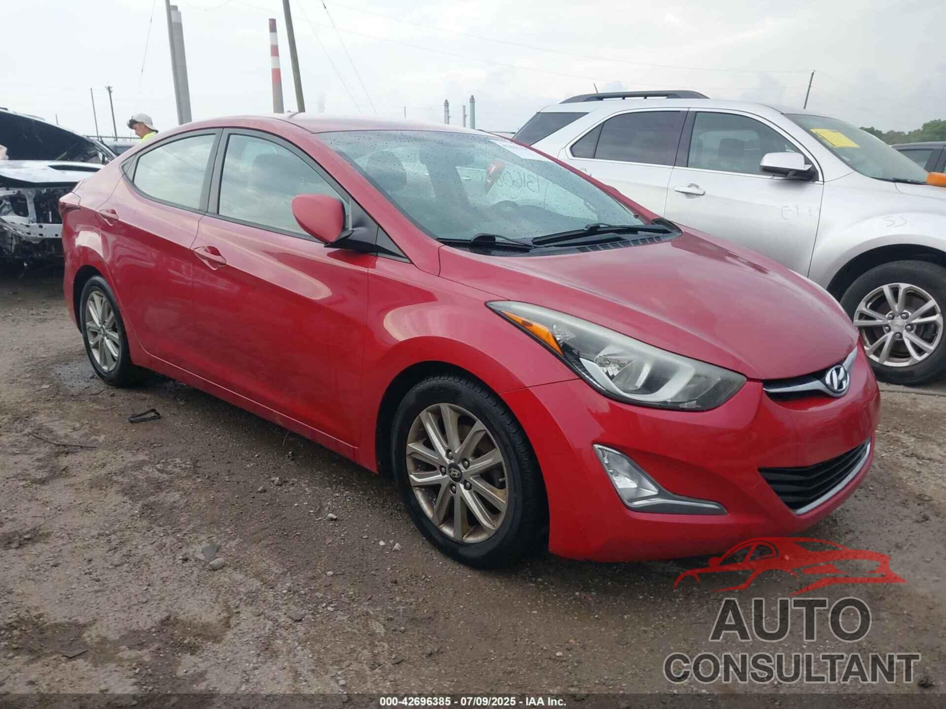 HYUNDAI ELANTRA 2015 - KMHDH4AE3FU277640