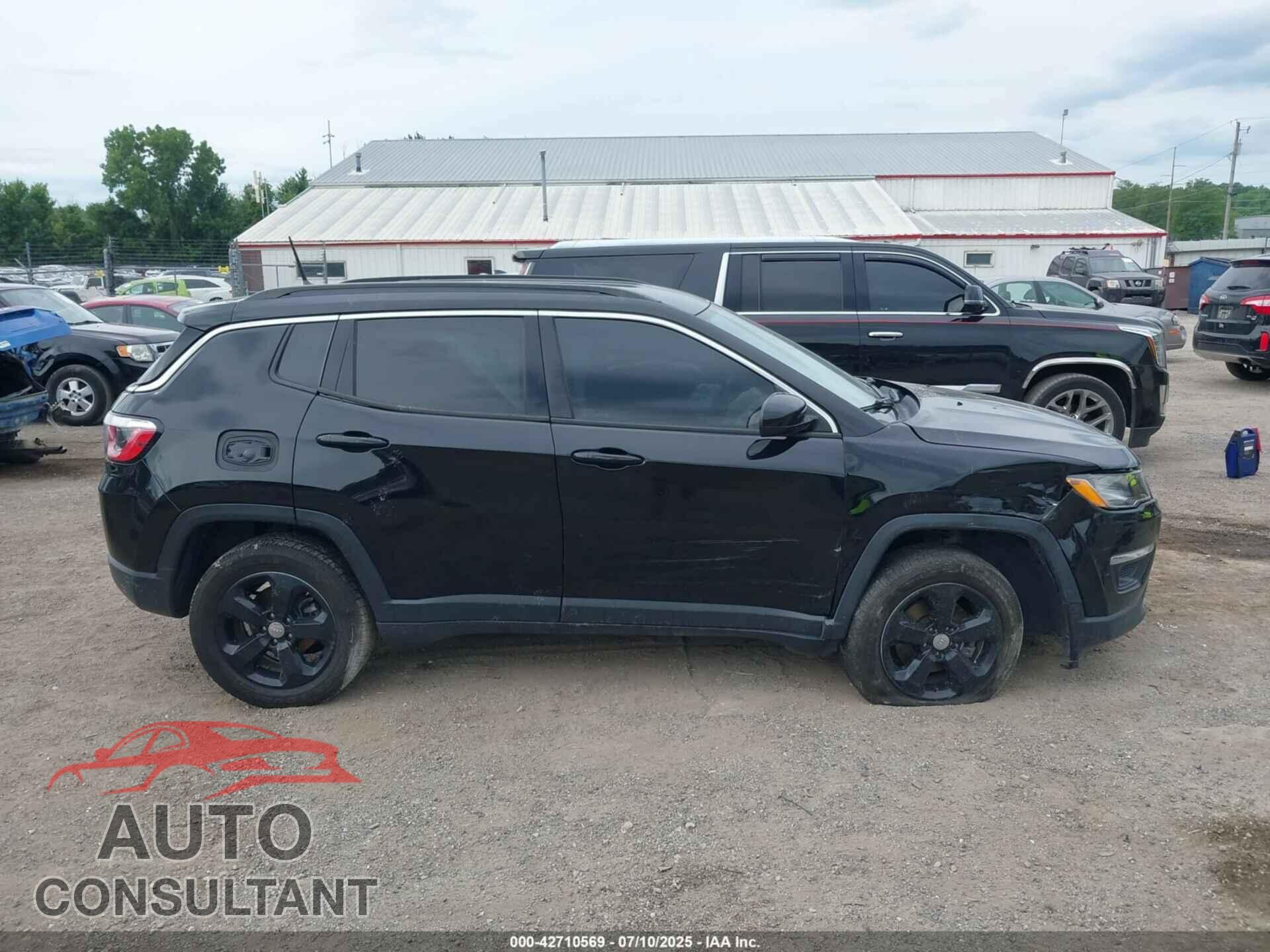 JEEP COMPASS 2018 - 3C4NJDBB2JT373358