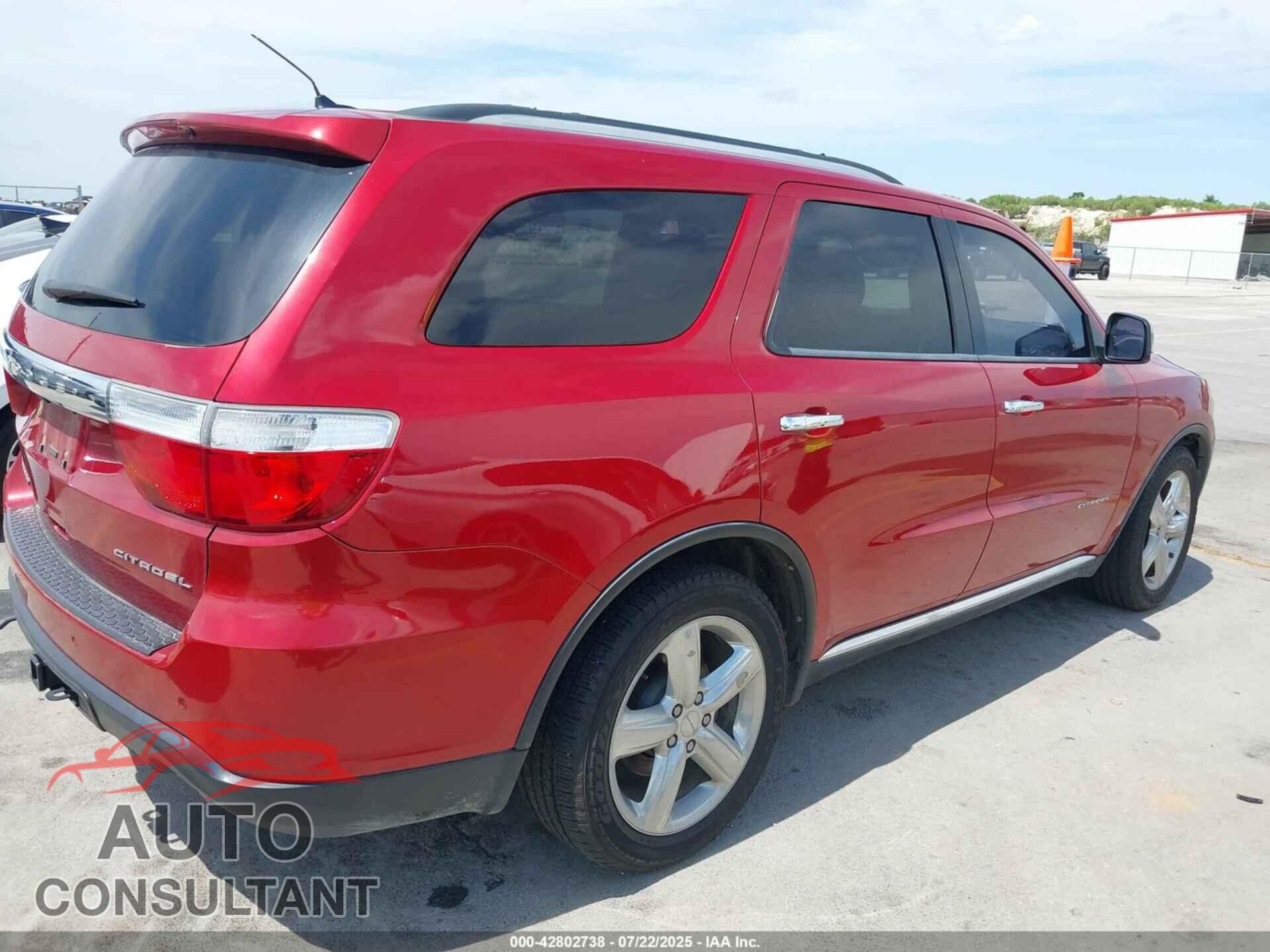 DODGE DURANGO 2011 - 1D4RD5GG2BC648195