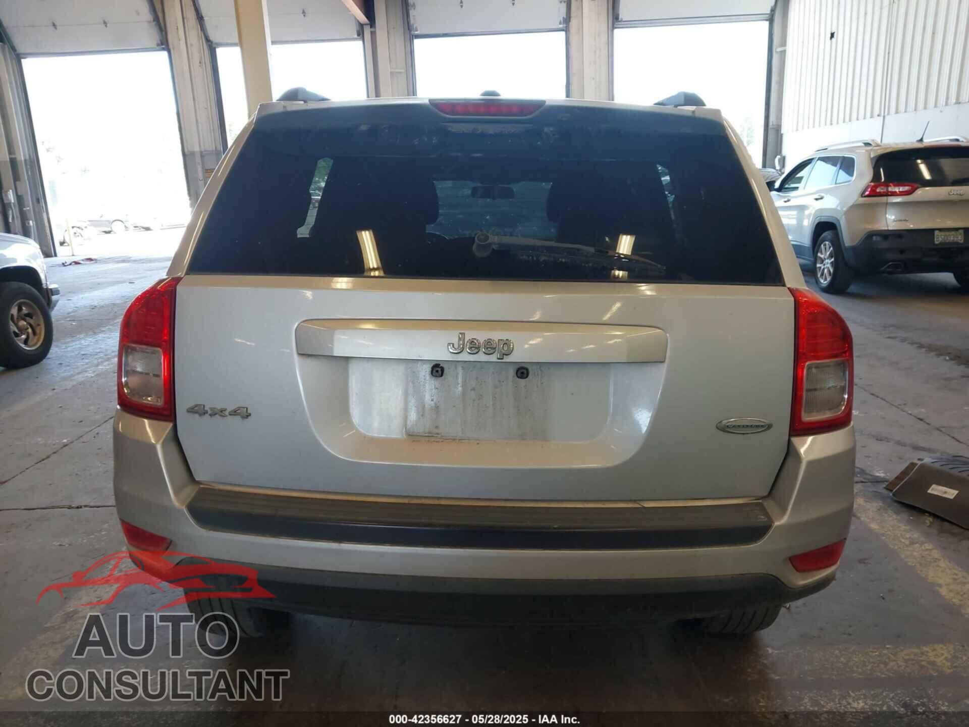 JEEP COMPASS 2011 - 1J4NF1FBXBD210713