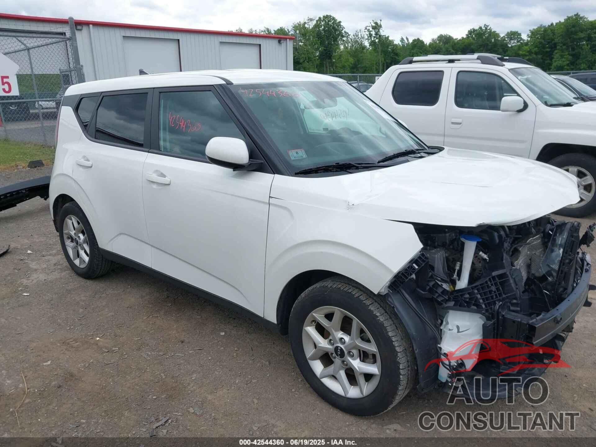KIA SOUL 2023 - KNDJ23AU6P7212422