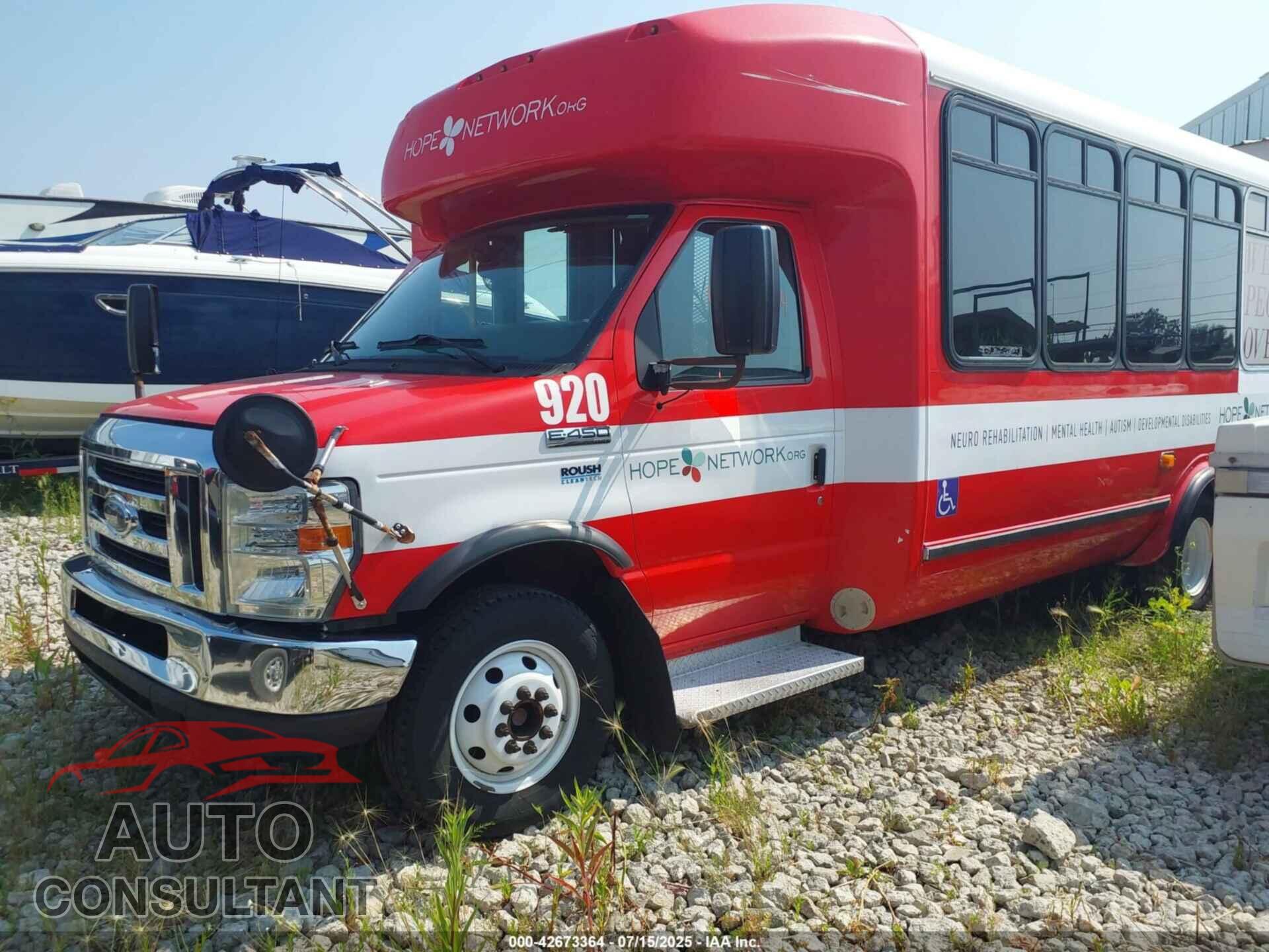 FORD E-450 CUTAWAY 2017 - 1FDFE4FS9HDC36433