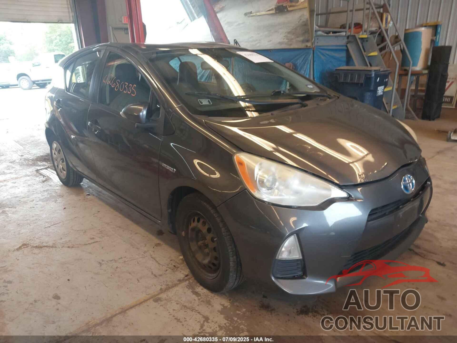 TOYOTA PRIUS C 2013 - JTDKDTB3XD1542096
