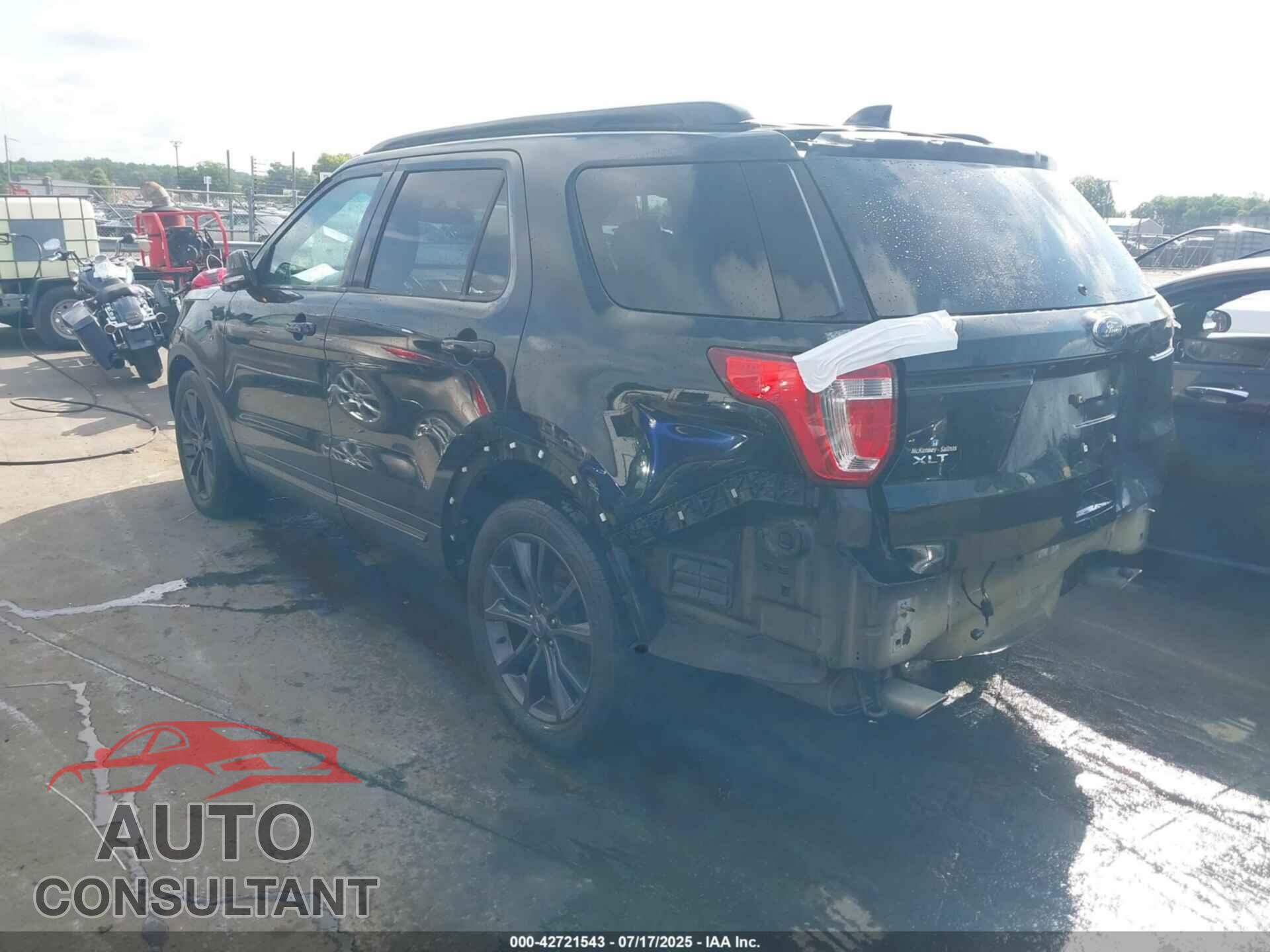 FORD EXPLORER 2017 - 1FM5K7D88HGA74774